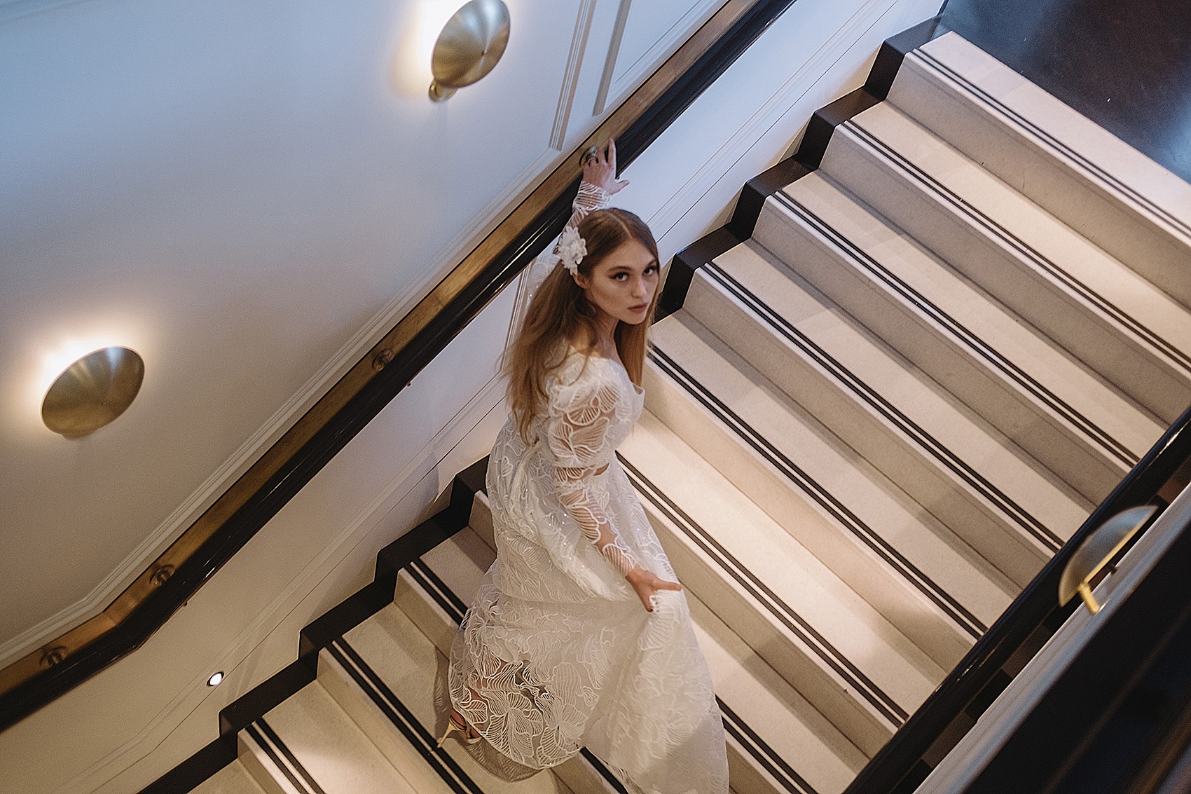 150 Modern Hollywood Bridal