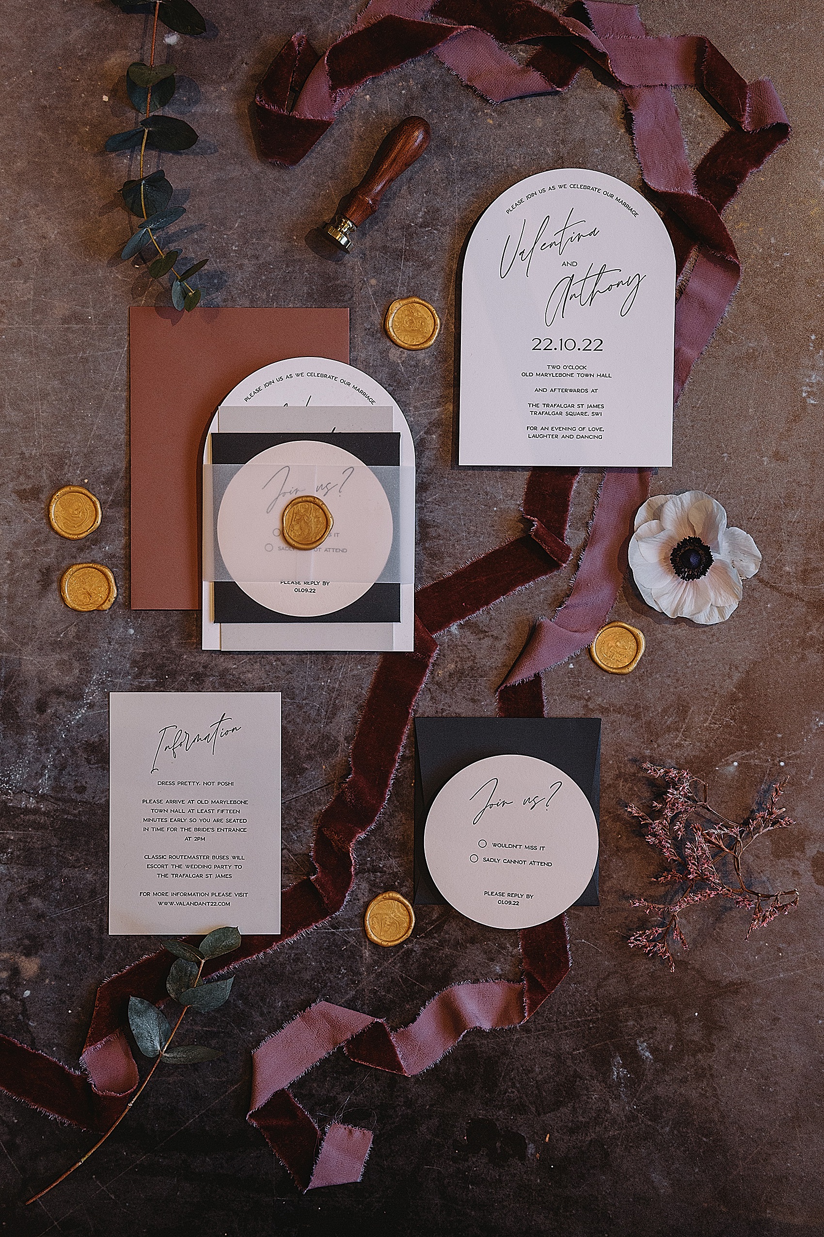 186 Modern Hollywood Bridal