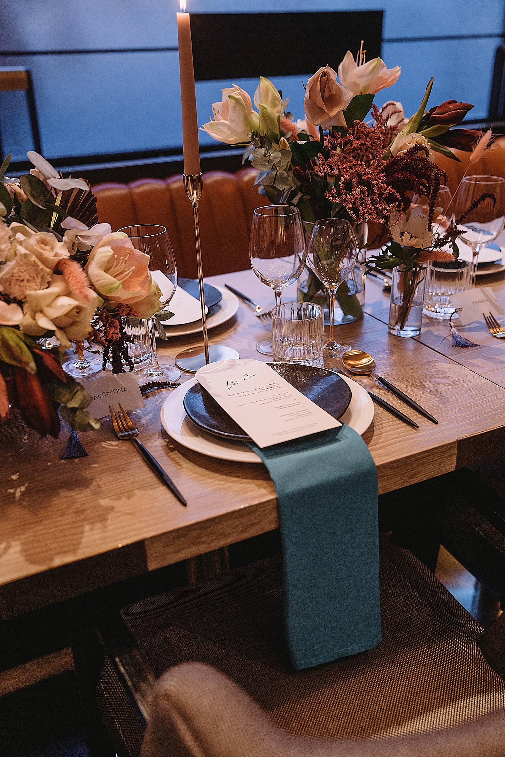 191 Modern Hollywood Bridal