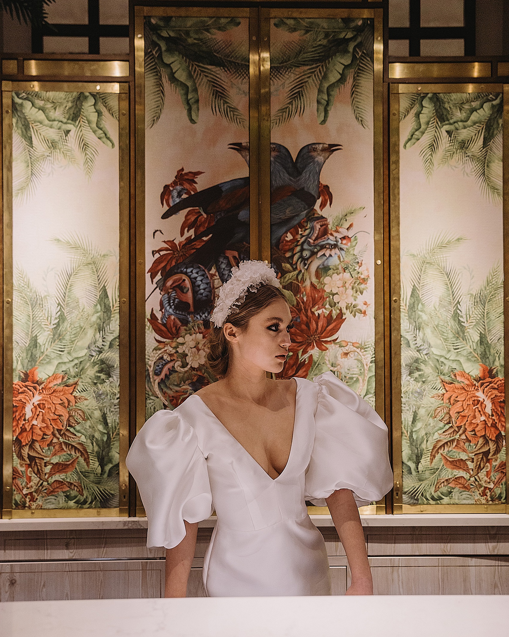 197 Modern Hollywood Bridal
