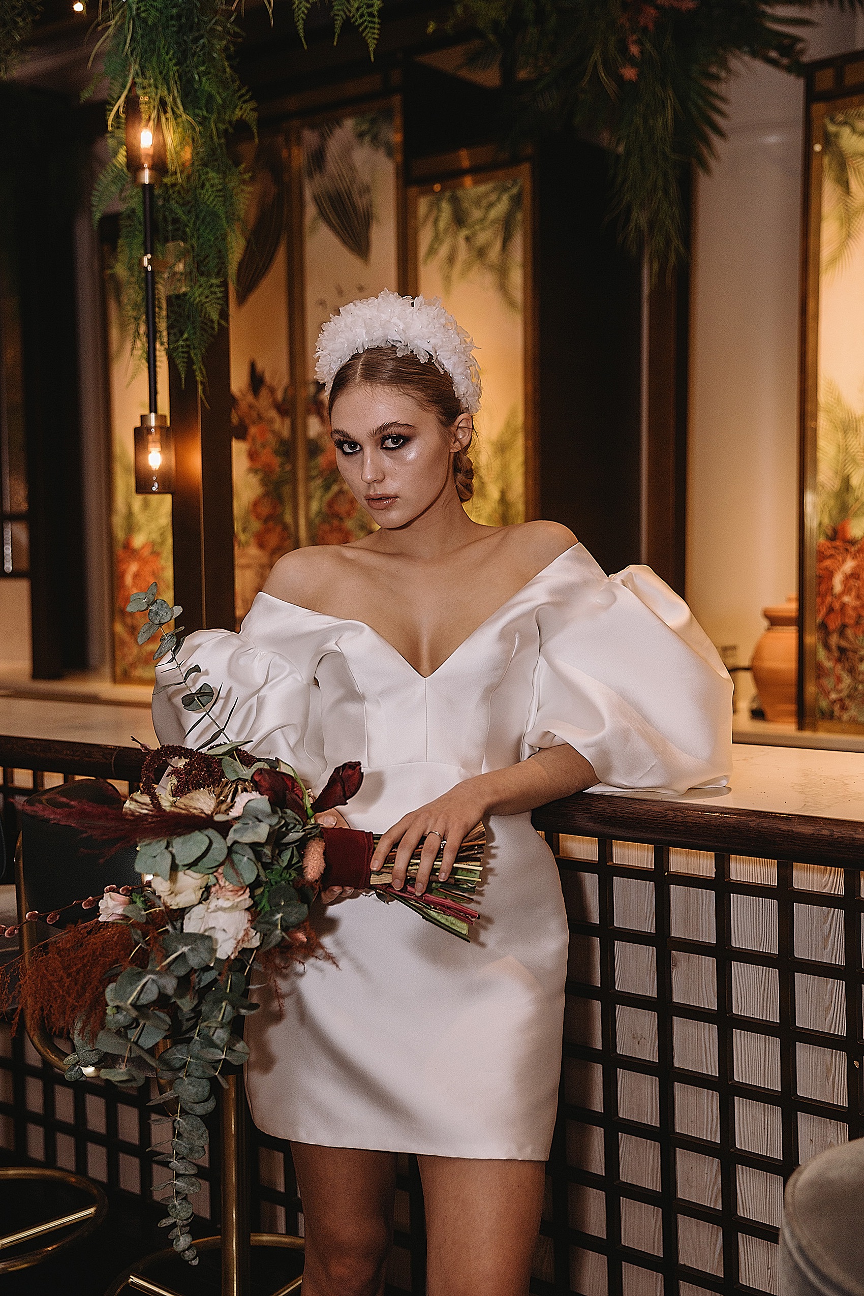 231 Modern Hollywood Bridal