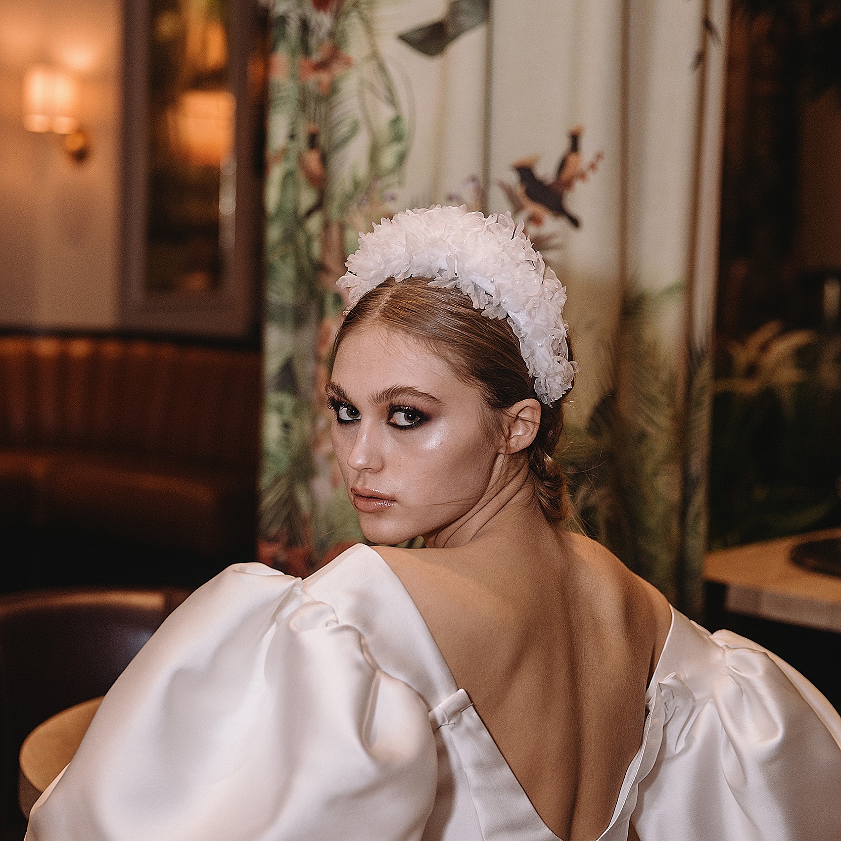 243 Modern Hollywood Bridal