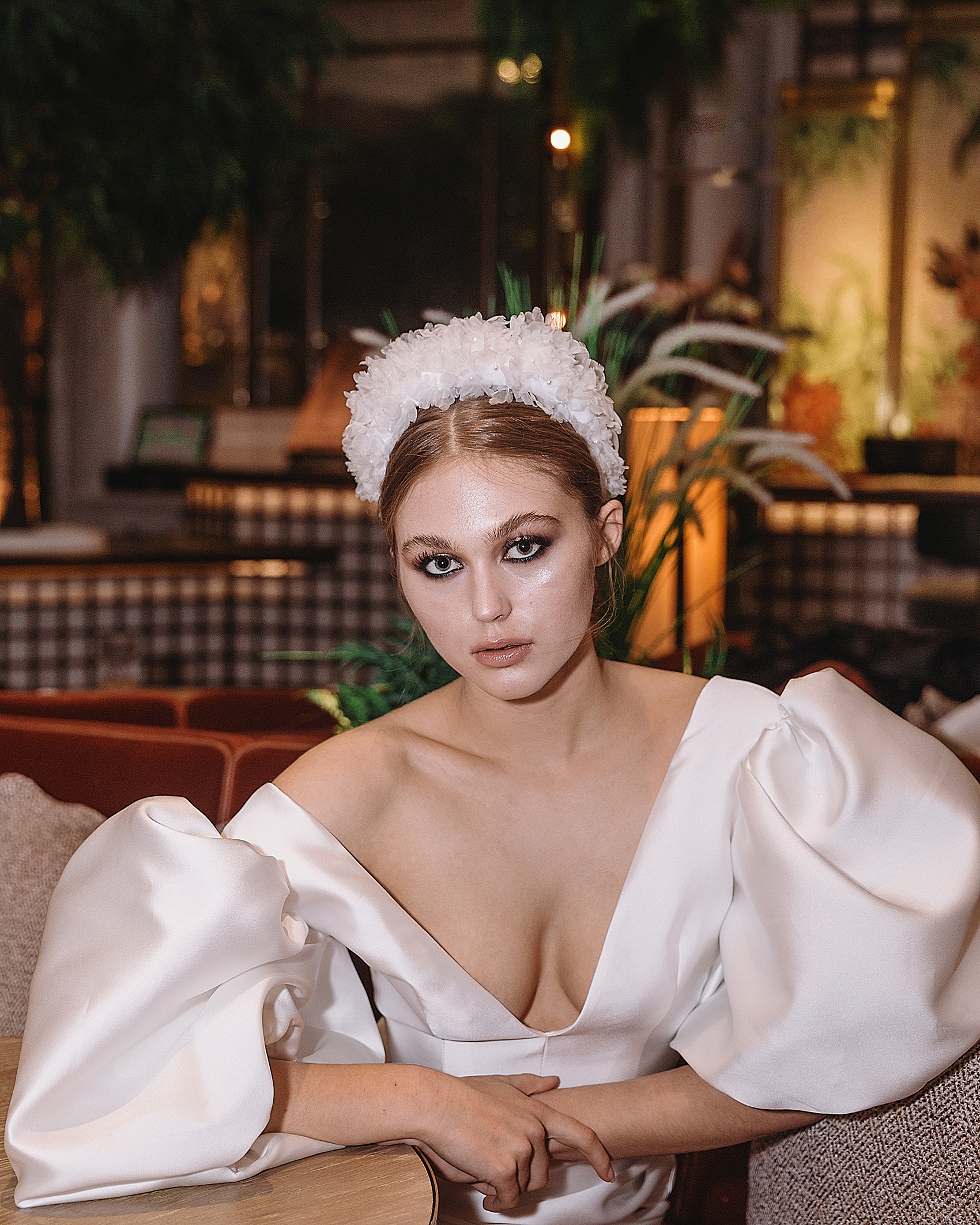 245 Modern Hollywood Bridal