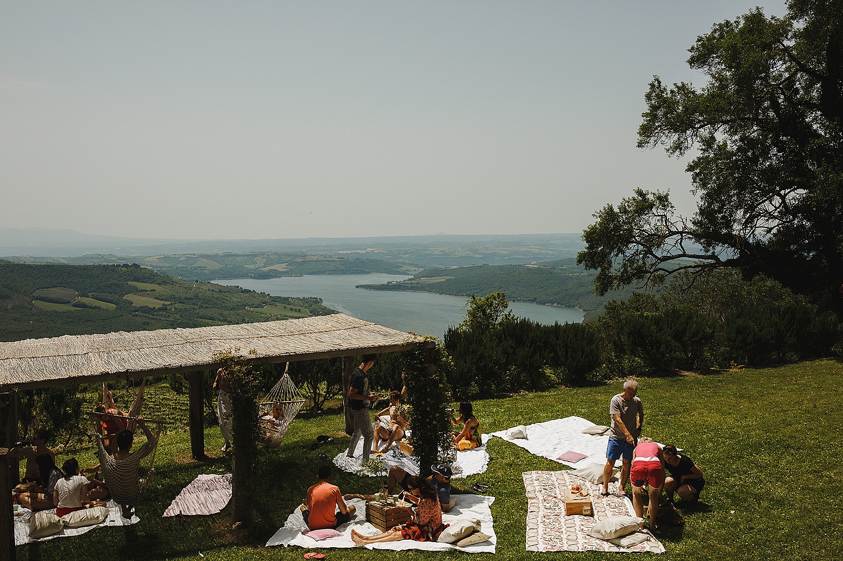 13 Romantic outdoor Italian wedding