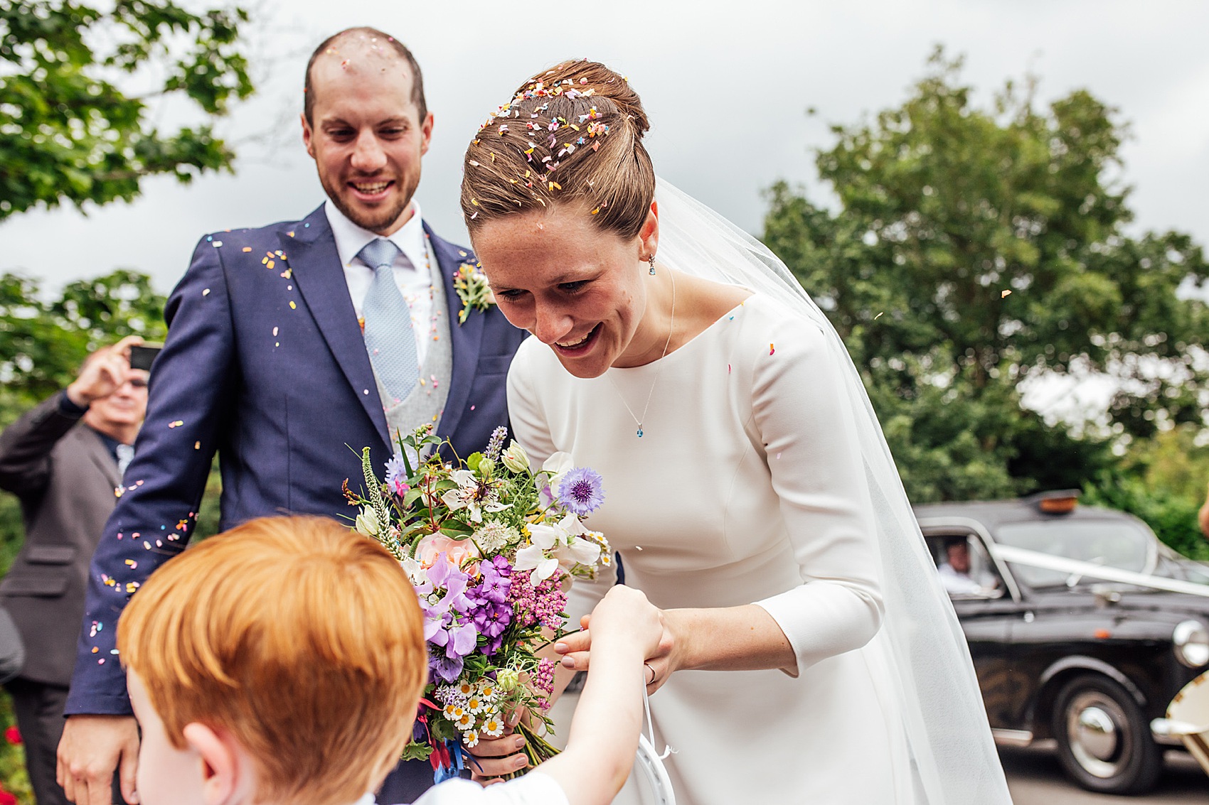 20 Suzanne Neville bride farm wedding