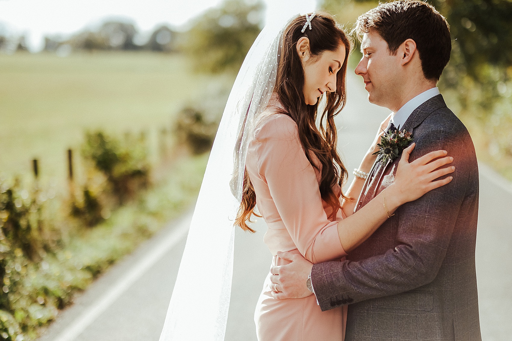 A Late Summer Micro Wedding for a Laid Back Bride in a Blush Pink