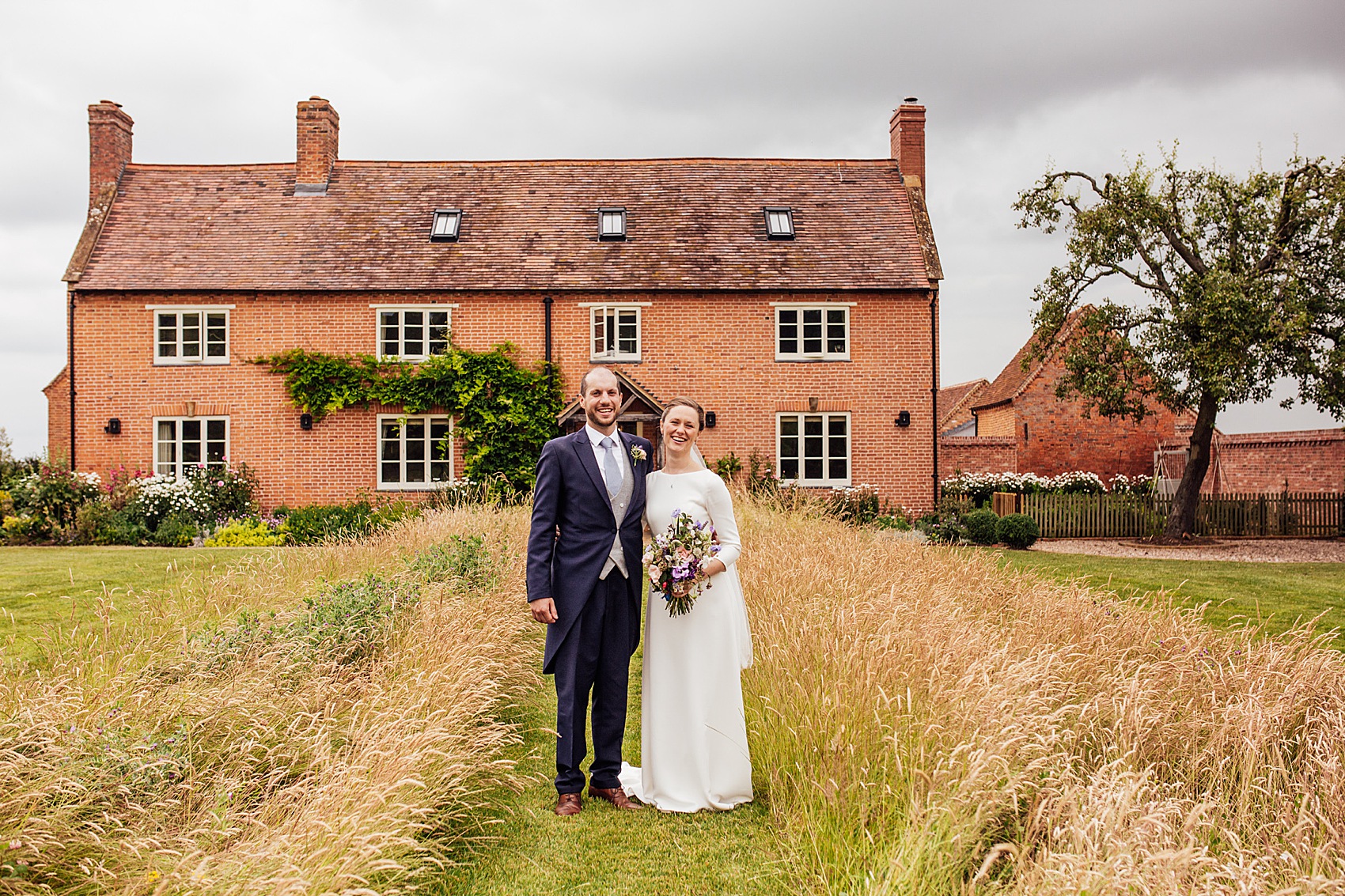 31 Suzanne Neville bride farm wedding