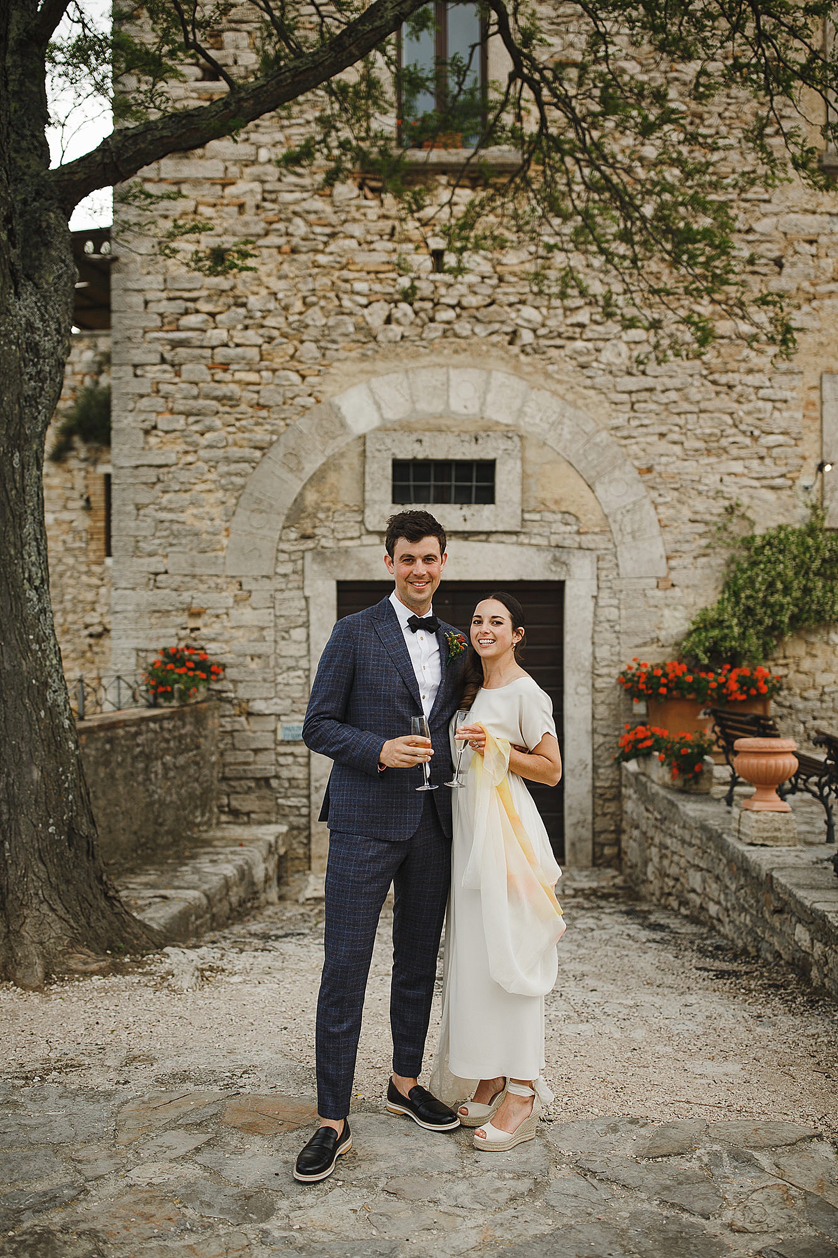 96 Romantic outdoor Italian wedding