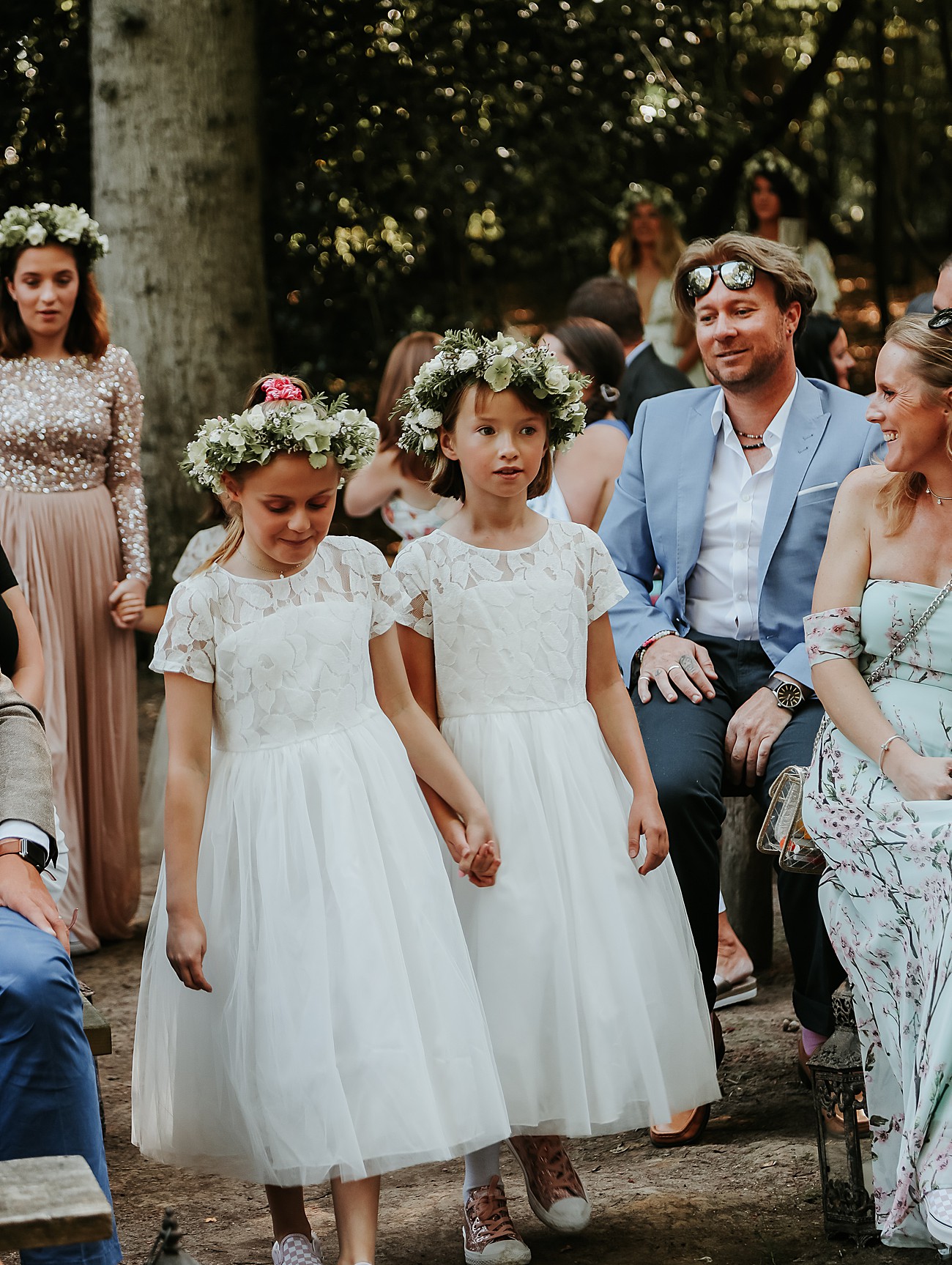 21 Colourful Woodland wedding