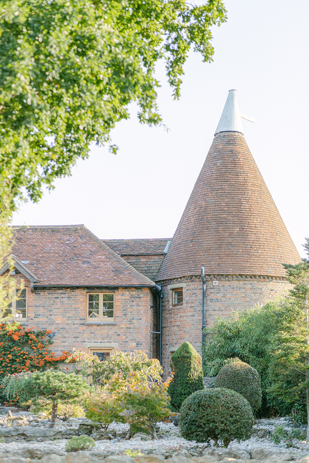 22 Hurst Farm wedding venue Kent