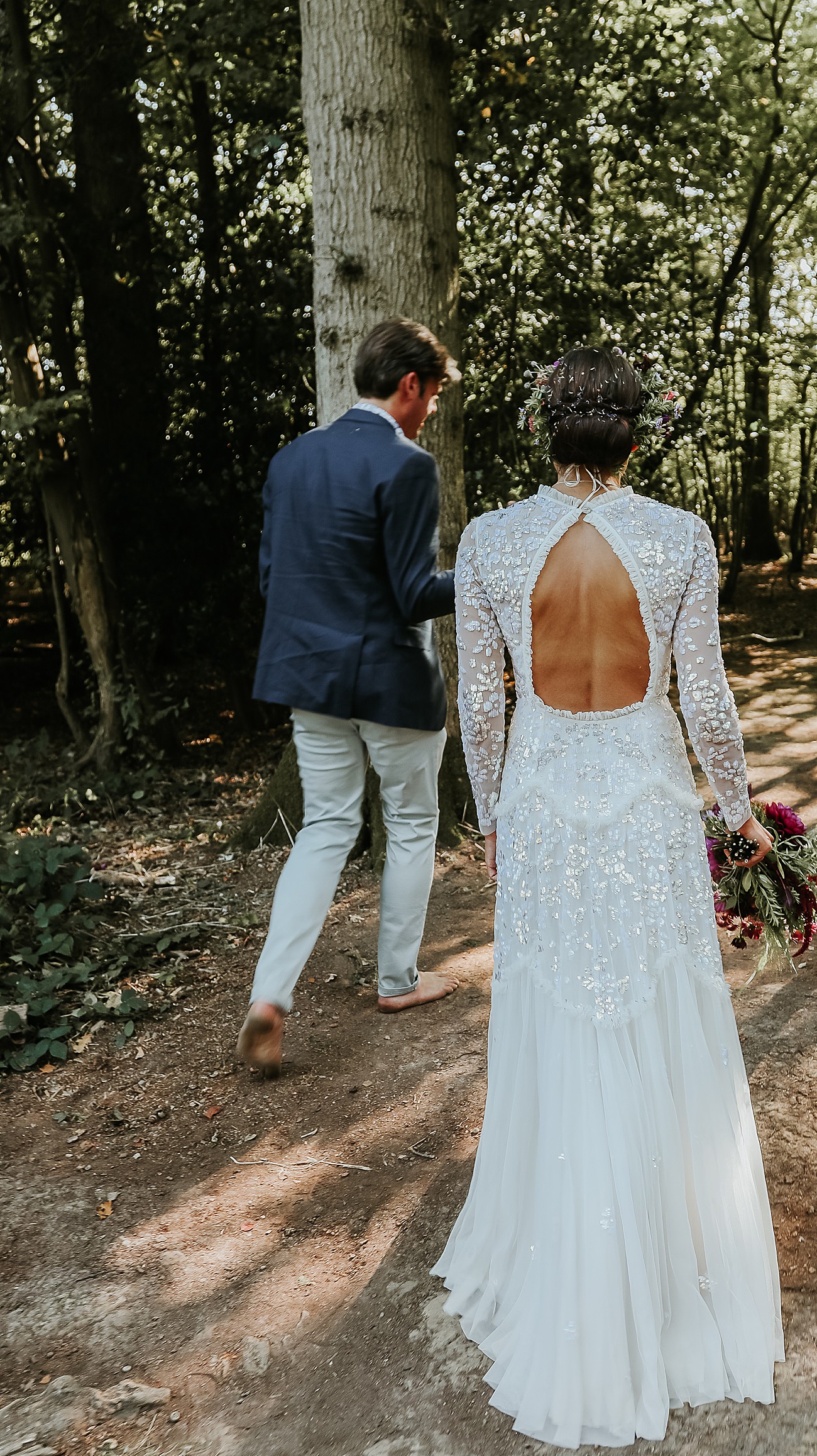 33 Colourful Woodland wedding