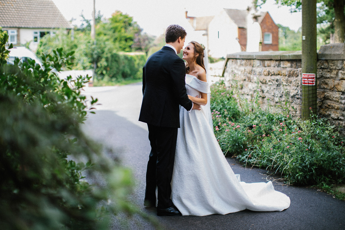 80 English country garden at home wedding