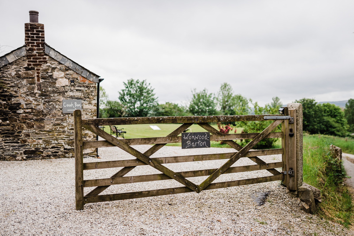 161 Wonwood Barton Devon Wedding