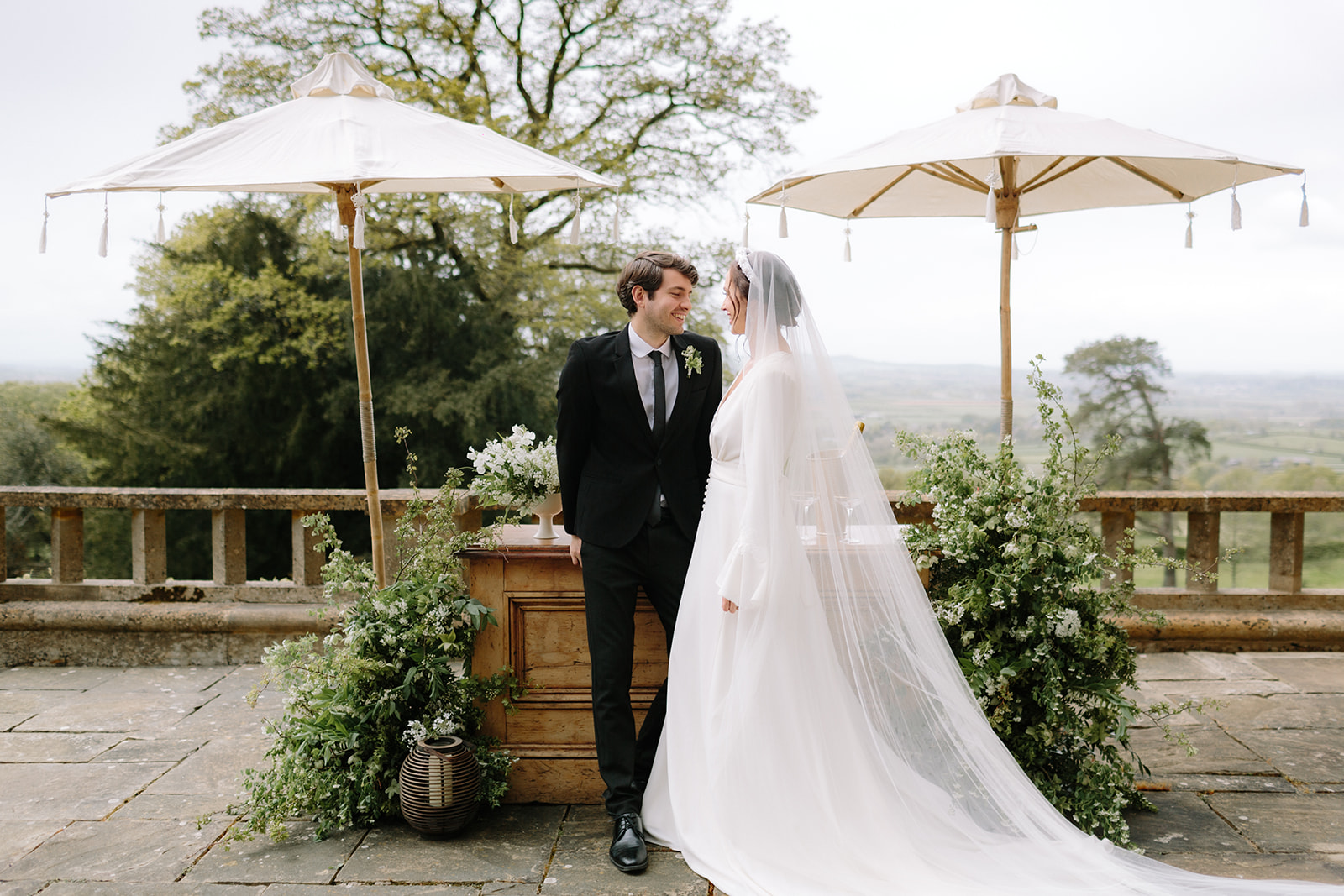 24 Dorset Wedding Chedington Court 1