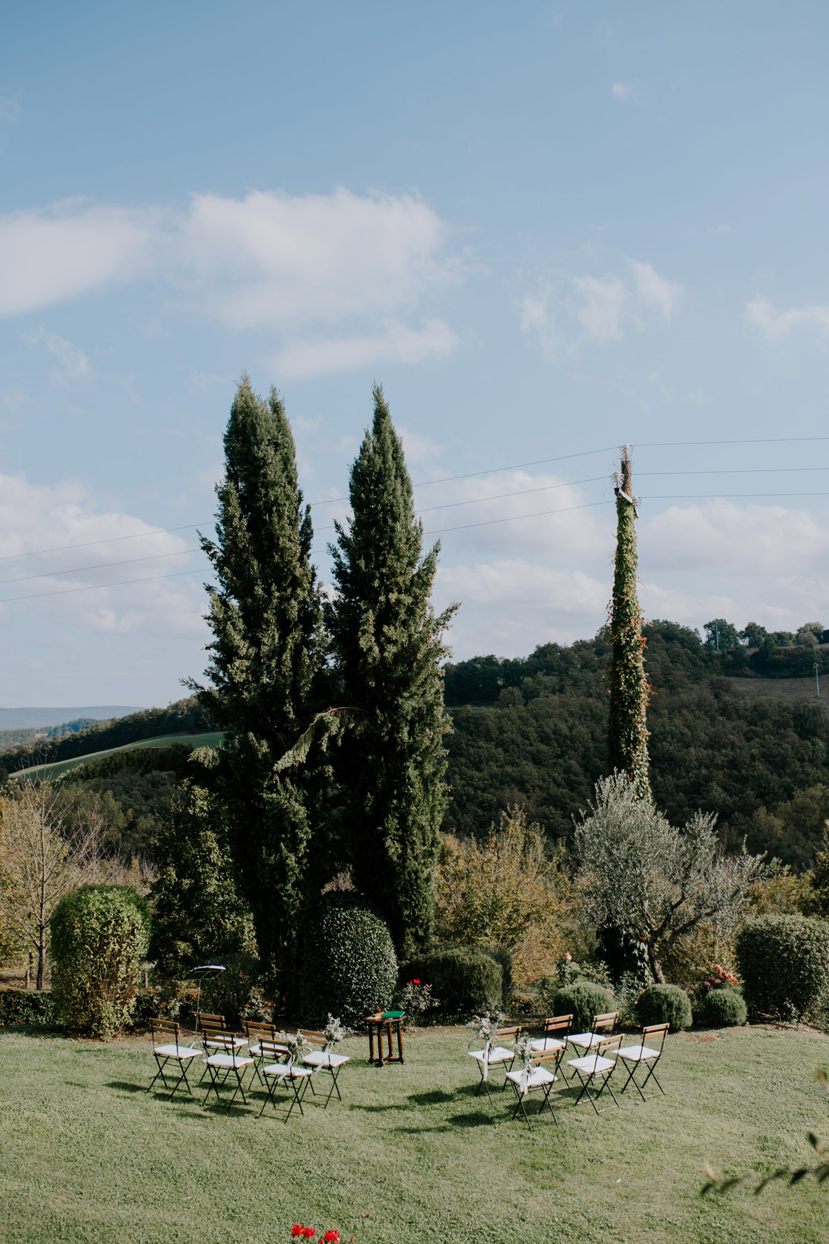 51 Rustic romantic wedding Tuscany