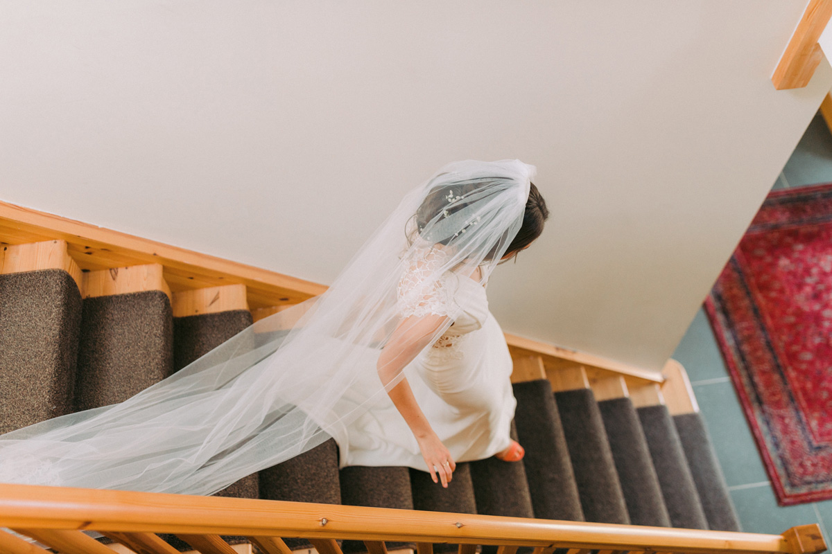 18 Pratis Barn Wedding Fife Scotland