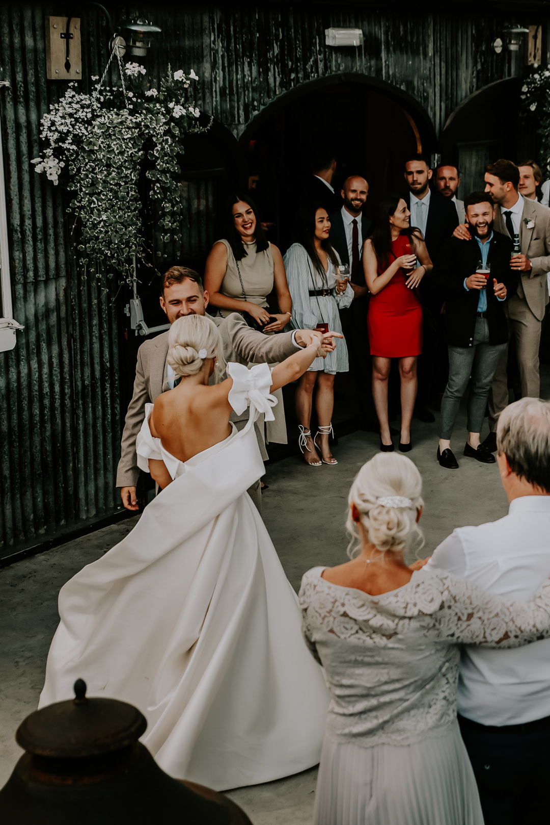 182 Emma Beaumont bride Oak Tree Barn wedding Kent