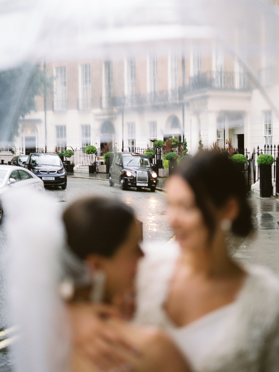 34 Contemporary London City Wedding