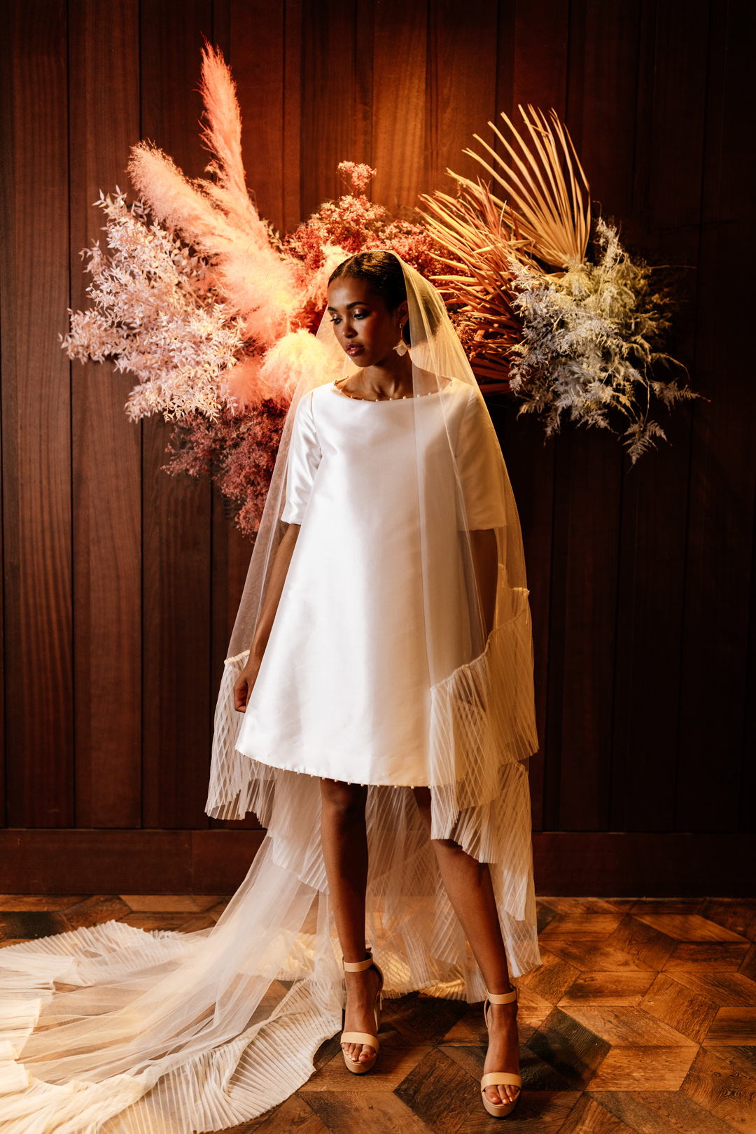 44 Modern Black Bride City Micro Wedding Editorial