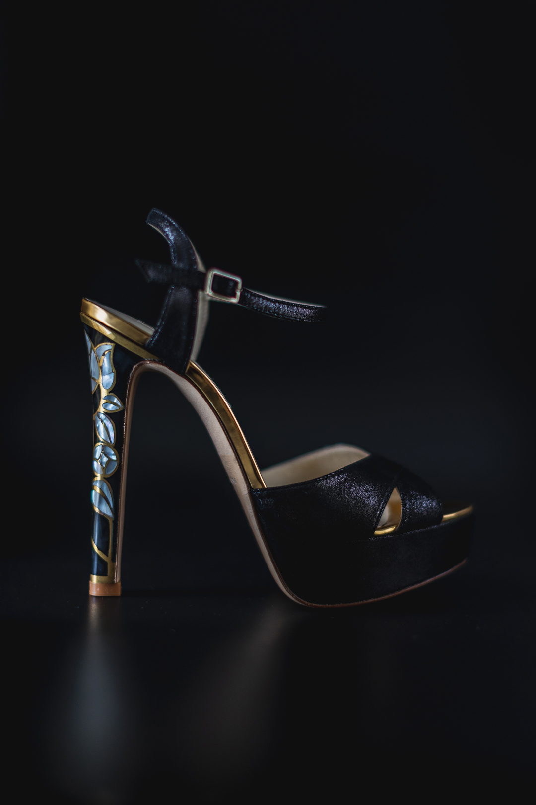 11 Freya Rose Rose in Bloom Noir