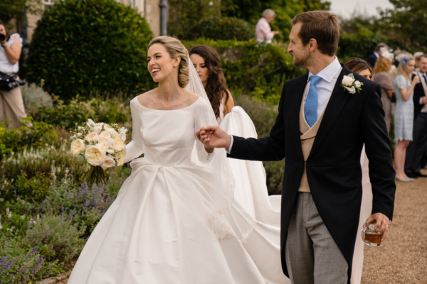 Antonia & Craig’s Classic & Elegant Cowdray House Wedding