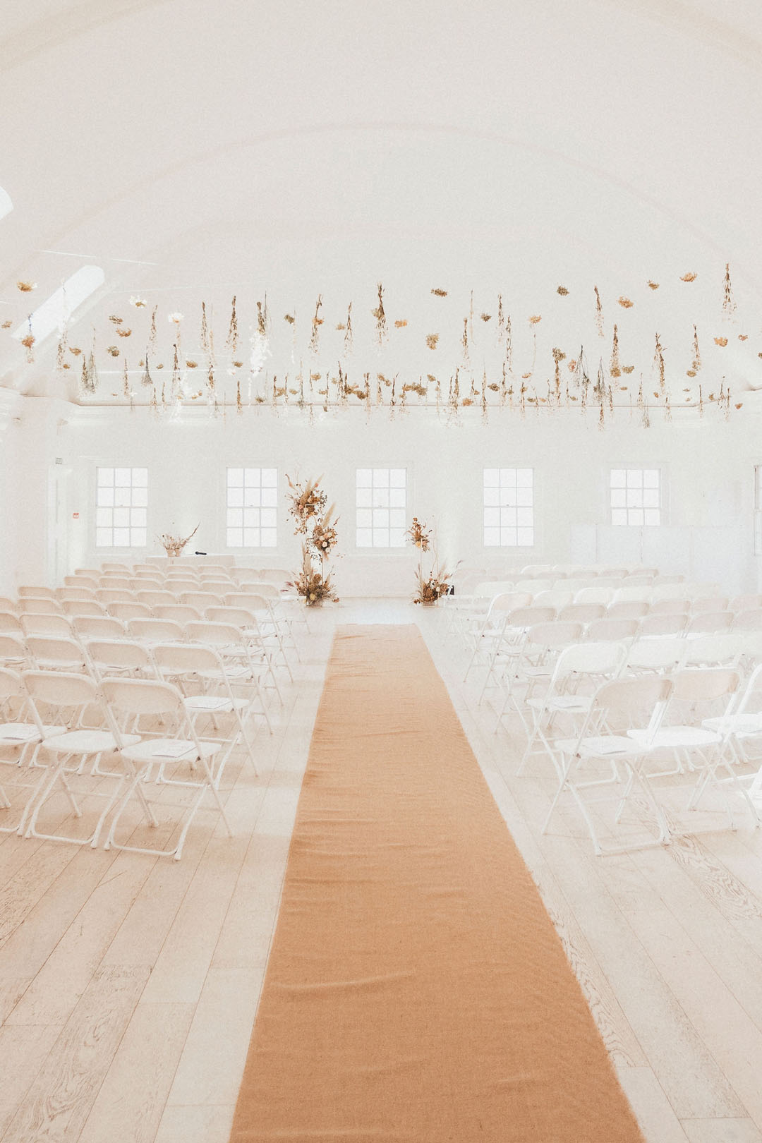 14 Cool Modern East London Wedding