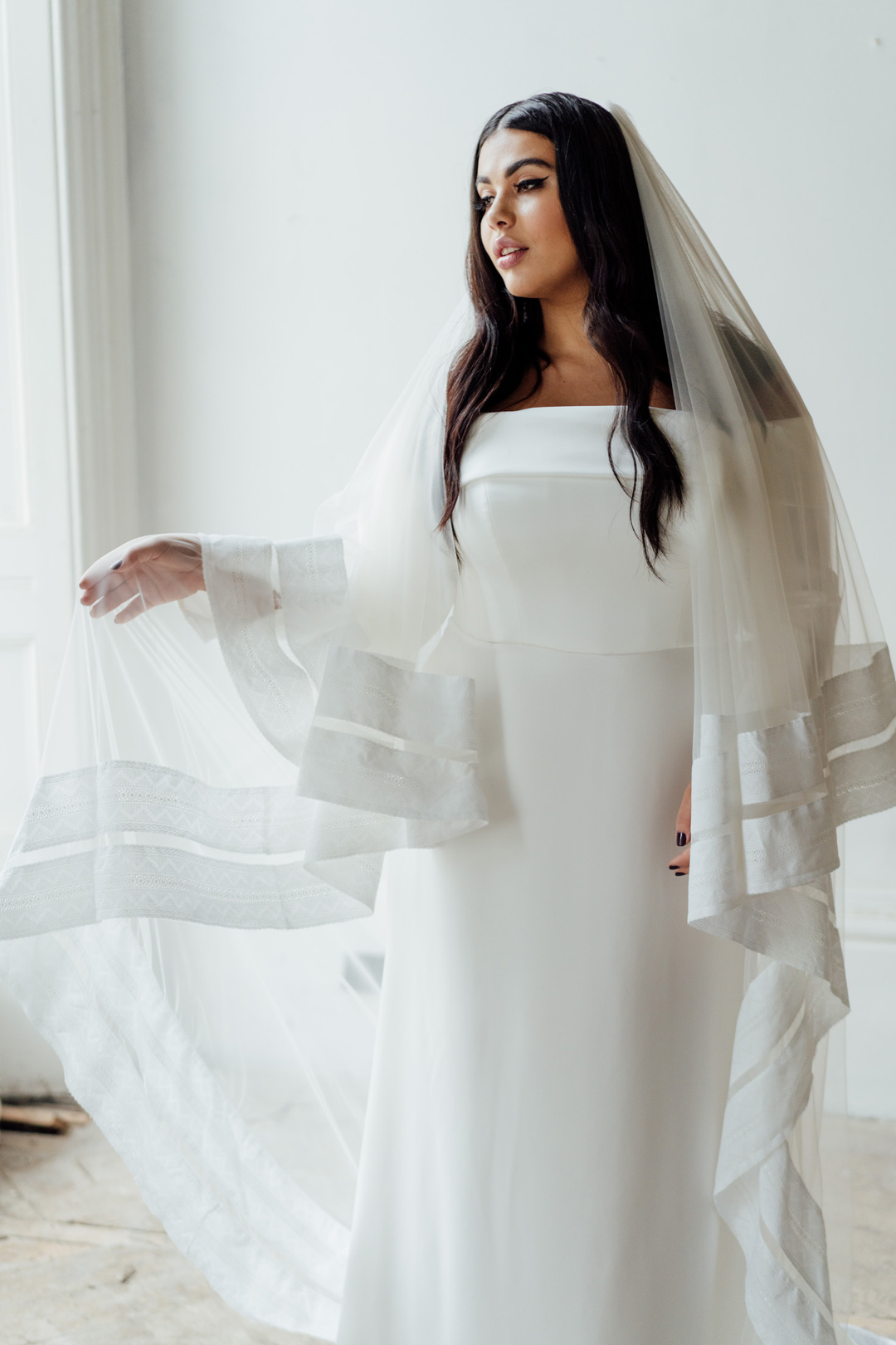 Andrea Hawkes Bridal Wedding Veils and Capes 28 20 Andrea Hawkes Emotion Collection