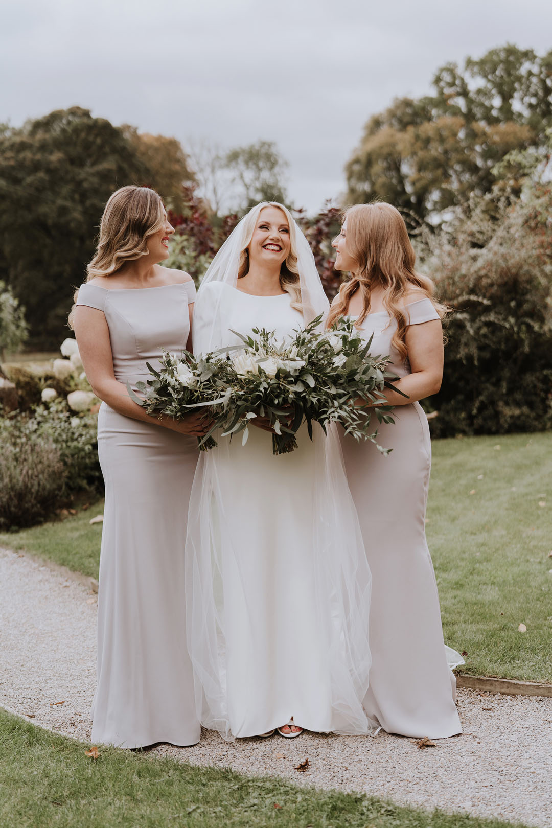 40 Middleton Lodge Wedding Sassi Holford Bride