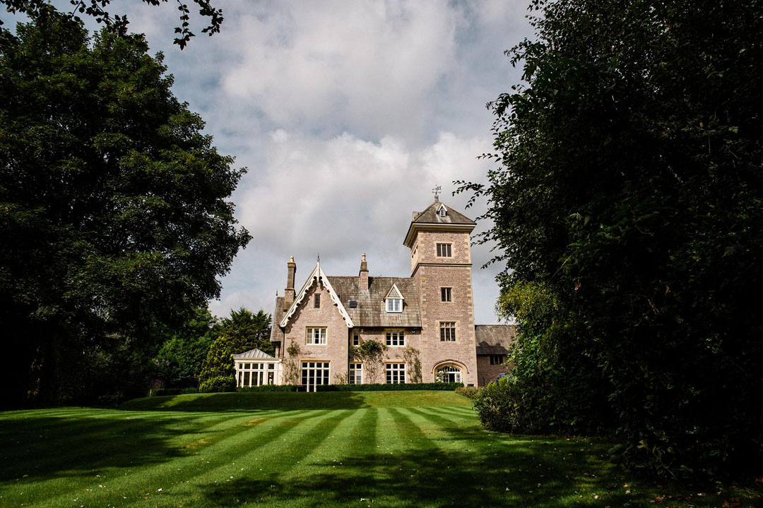 1 Casterton Grange black tie wedding