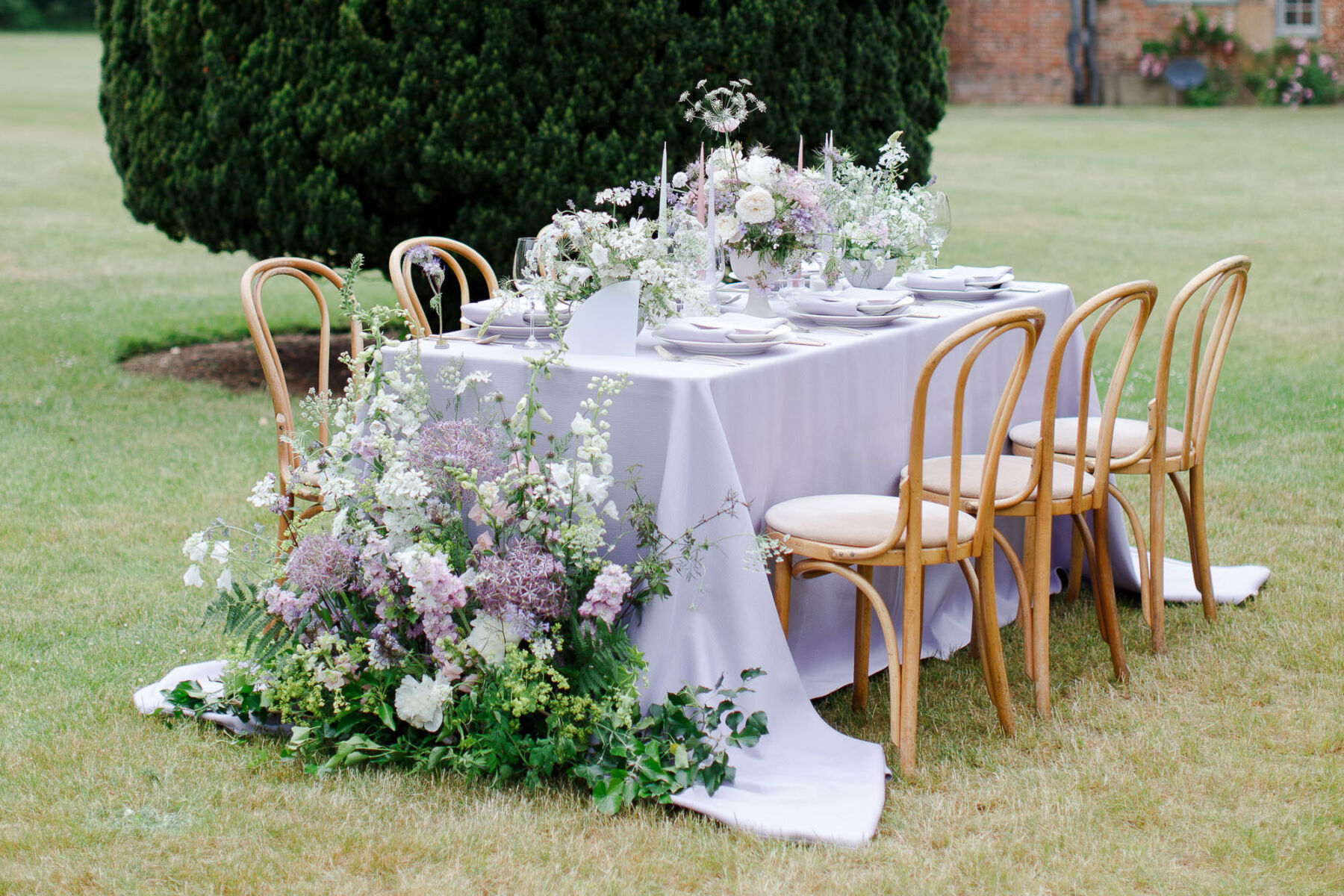 Modern country garden wedding inspiration