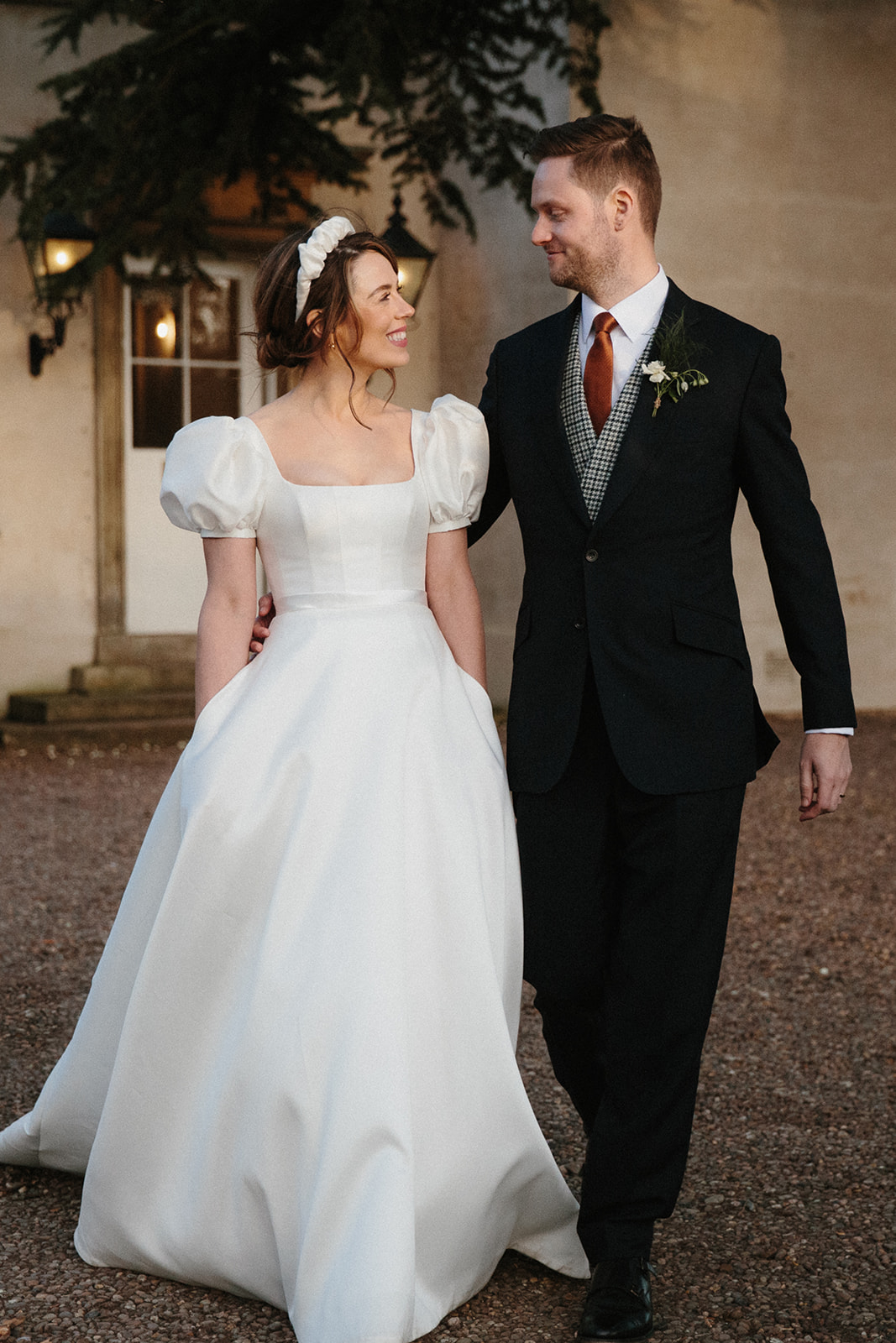 Fairytale Ivory Pleated Tulle Puff Sleeve Bridal Dress - Lunss