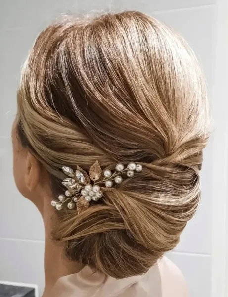 Team Glam - professional wedding bridal hair and makeup.8