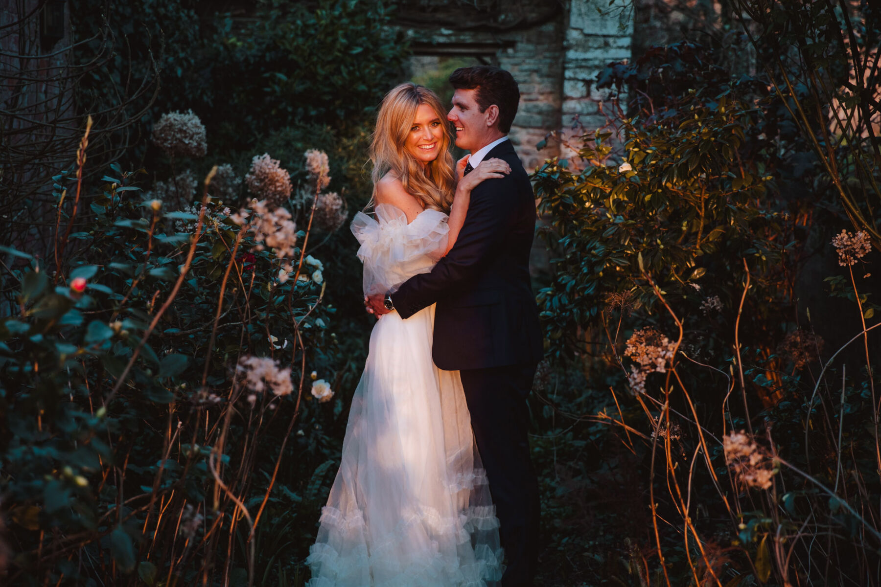 A Glamorous Spring Wedding at Dewsall Court for Sophie in Halfpenny London 8 138 Dewsall Court wedding