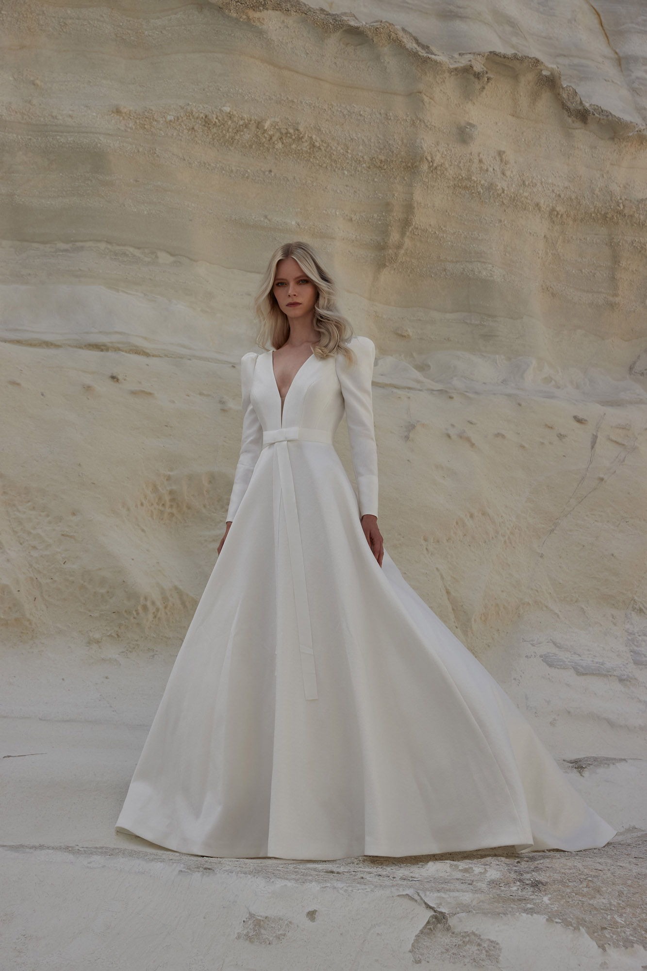 Sassi Holford Tamsin wedding dress - 80's puff shoulders + long sleeved bridal gown