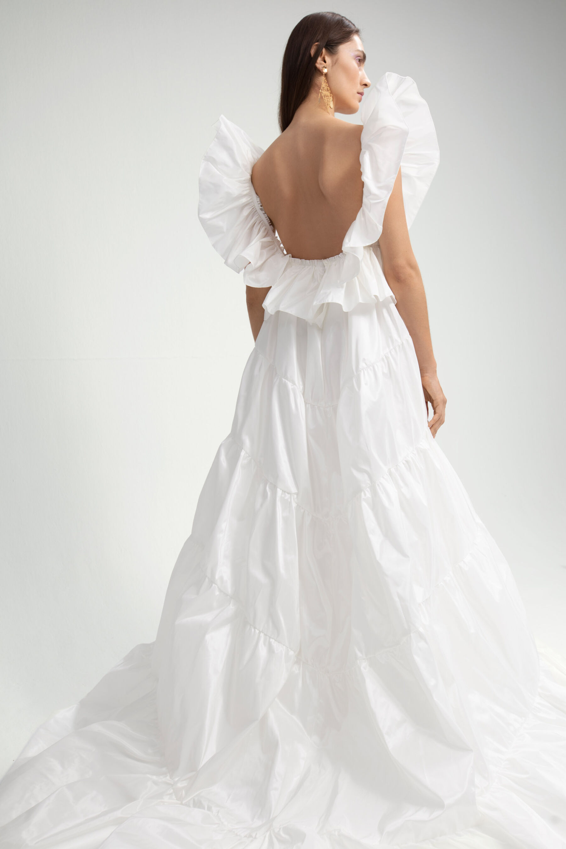 Yolancris frilly sleeved wedding dress