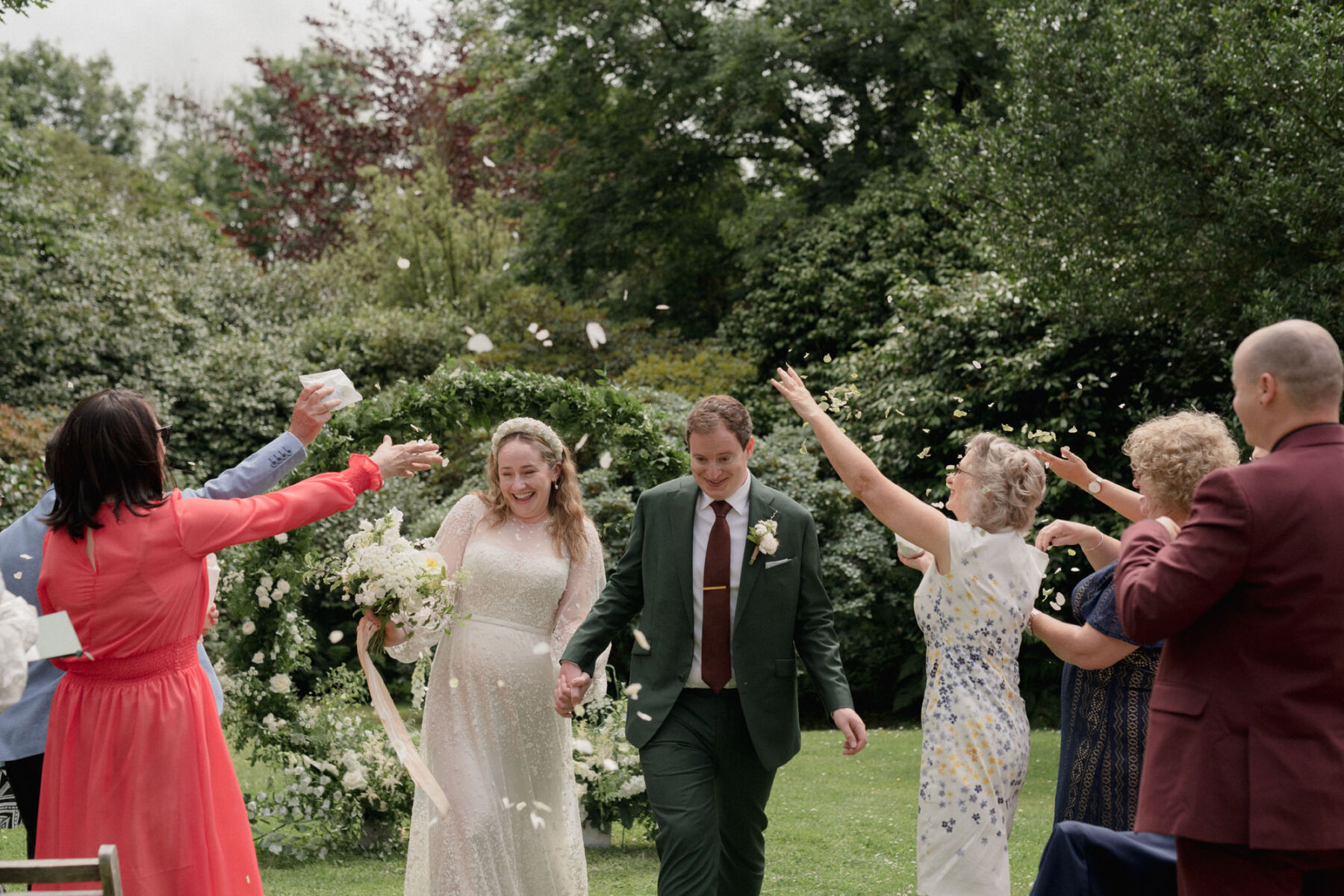 Confetti at Treseren Cornwall intimate wedding venue. Lyra & Moth Photography.