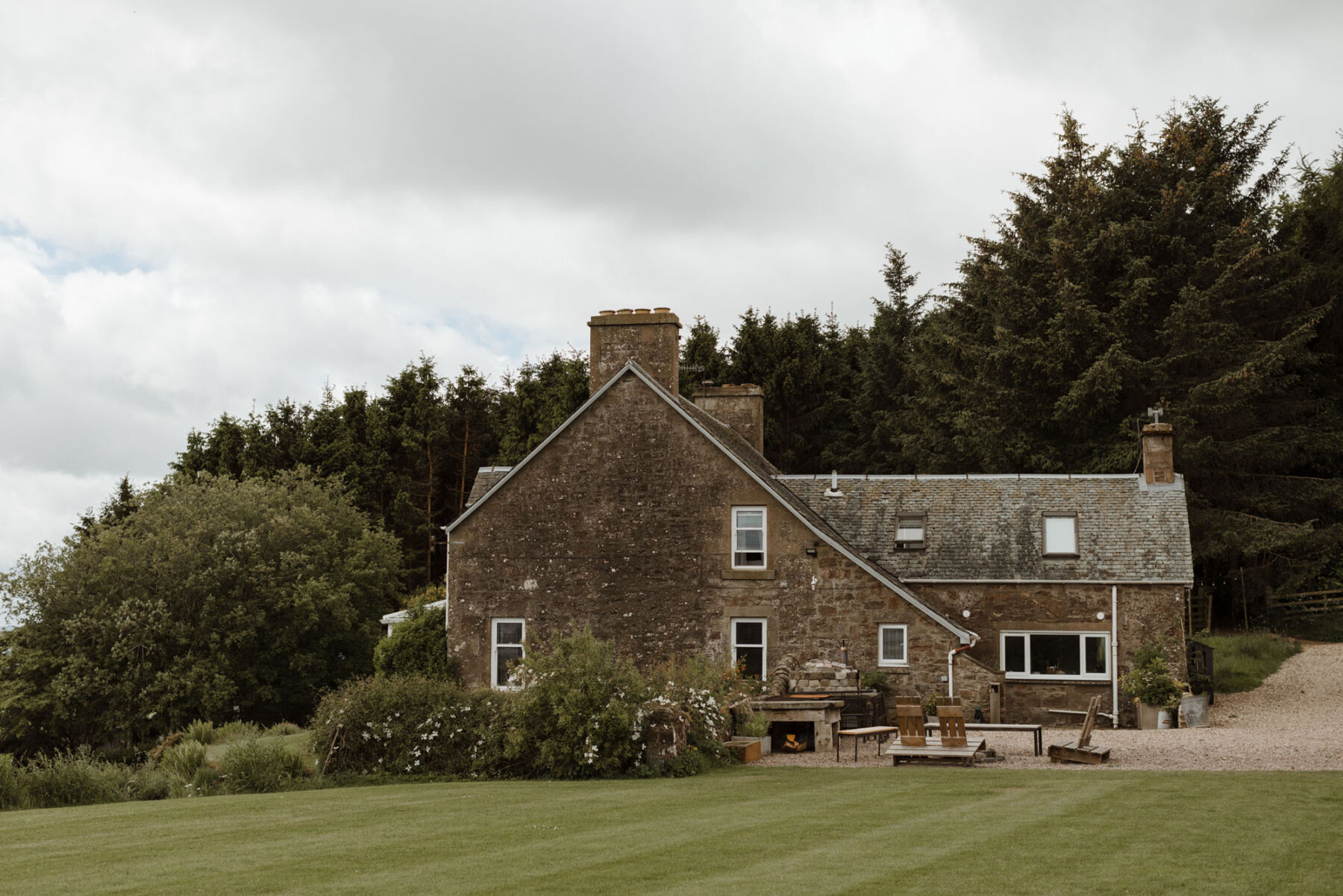 Guardswell Farm wedding venue, Perthshire. Caro Weiss Photography.