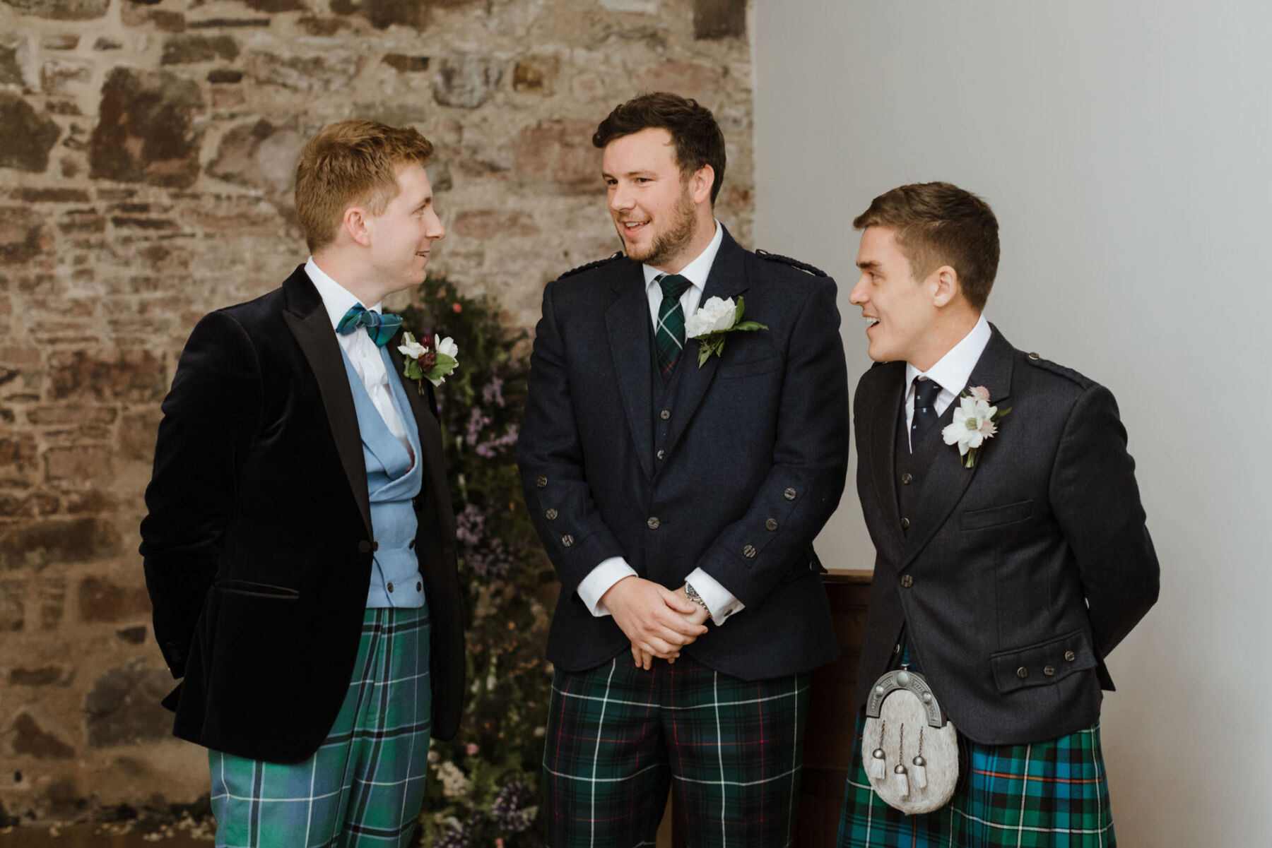 Groom in a kilt waiting for bride. Caro Weiss photography.