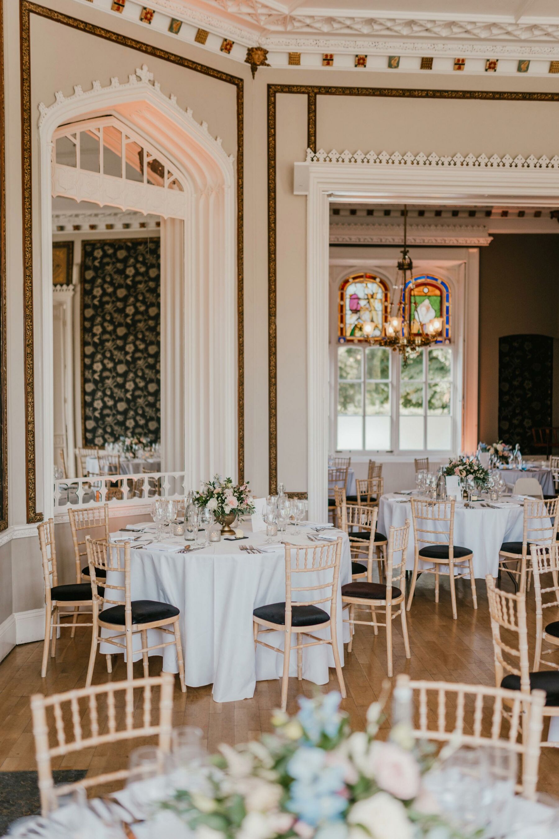 Nonsuch Mansion wedding reception room. Shelby Ellis Photography.