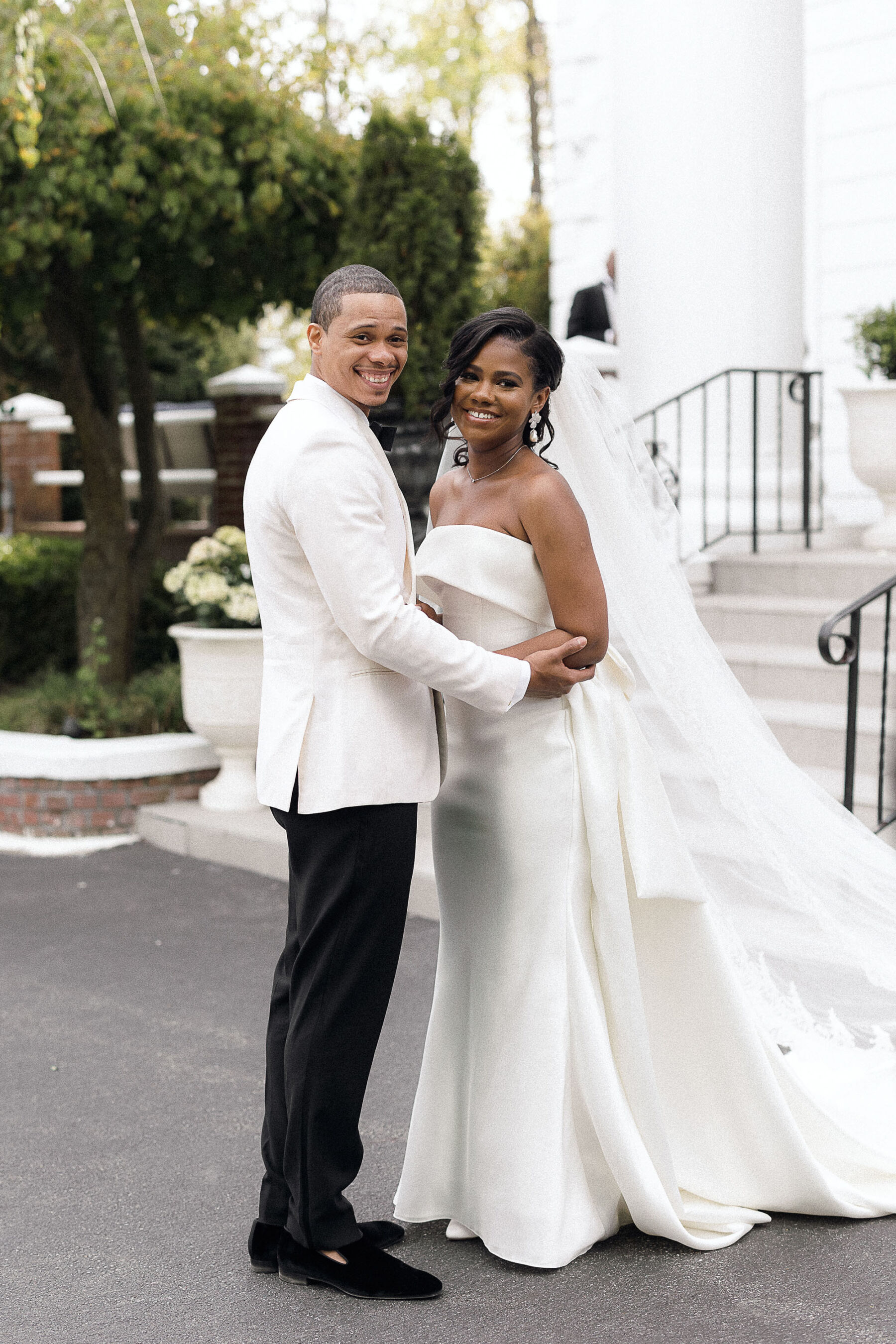 Eva Lendel // Old Black Hollywood Glam Inspired Wedding