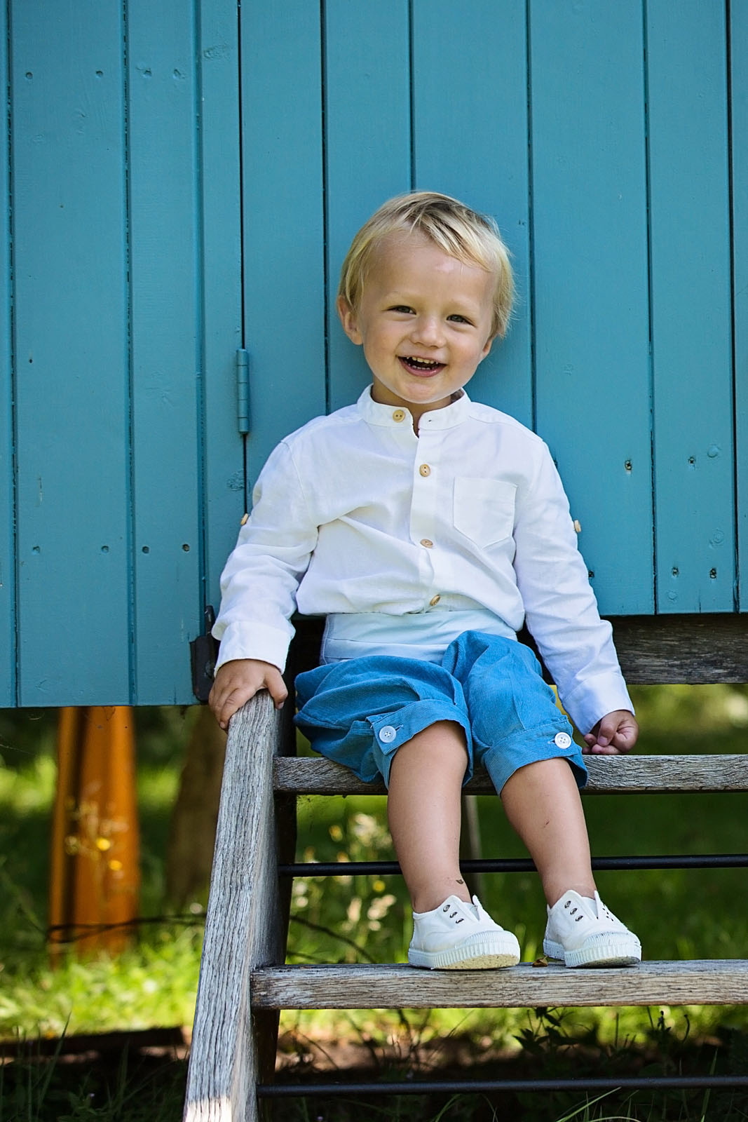 Traditional pageboy outfit, Amelia Brennan