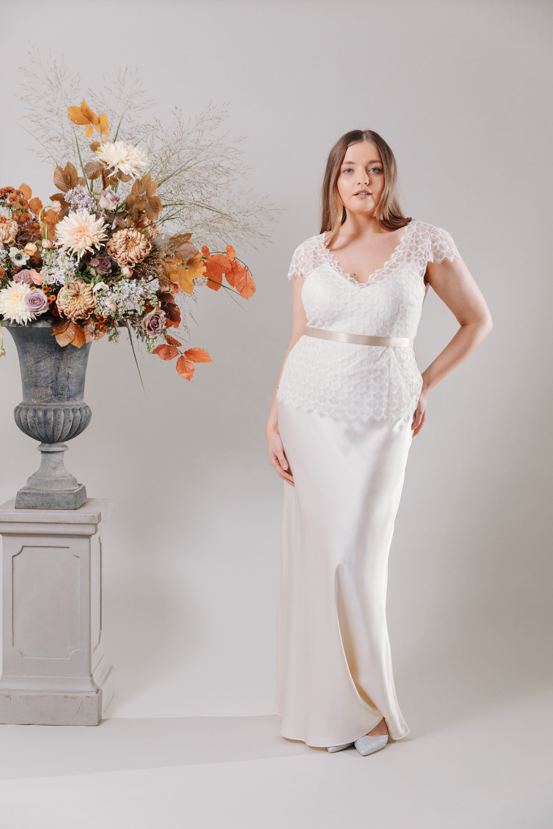 Curvy bride wedding dress by Kate Beaumont