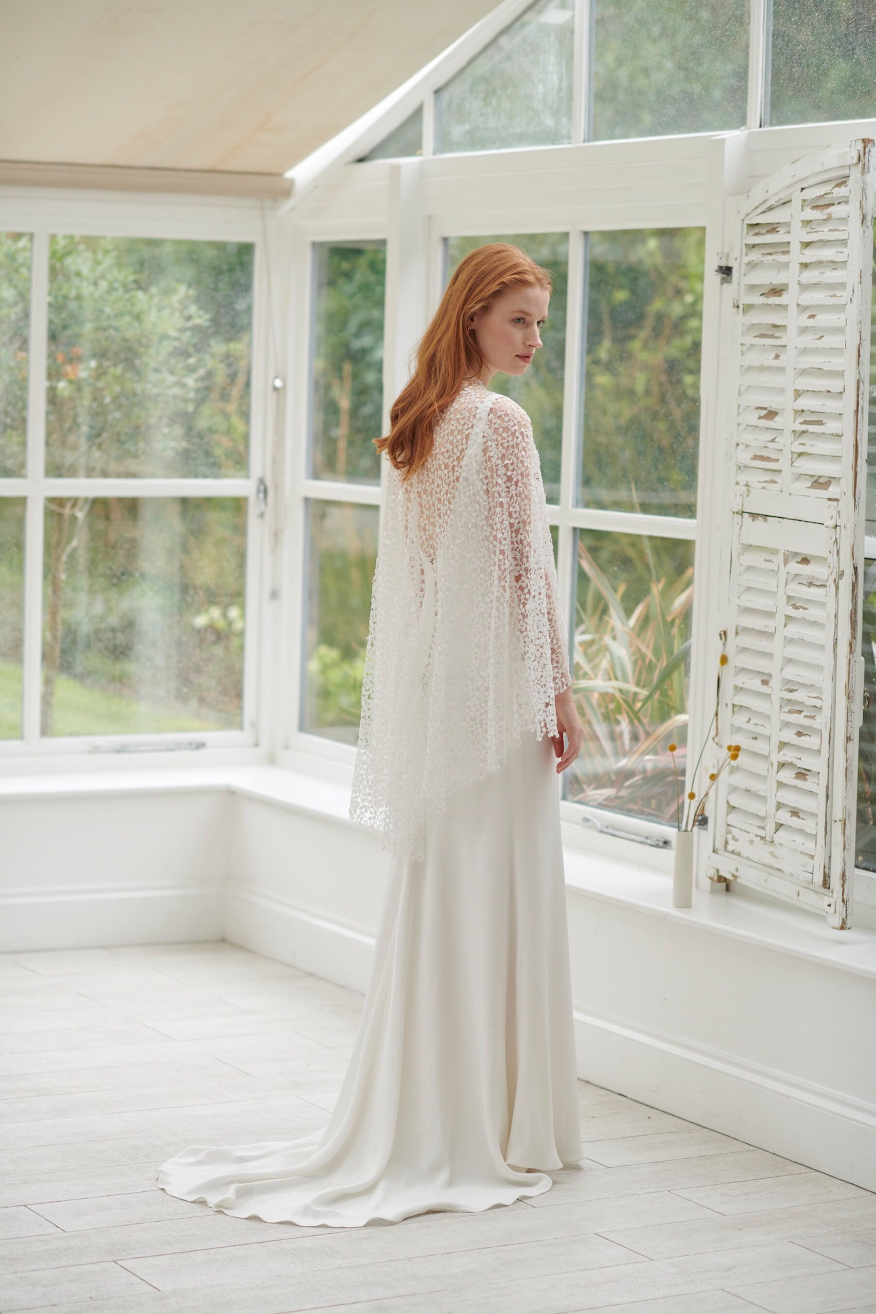 Andrea Hawkes: 10 Years of Slow, Sustainable, Luxurious and Considered British Bridal Fashion 15 20200224 Dominik Tarabanski Andrea Hawkes Elements Shot 4 AMELIE EDEN 0605
