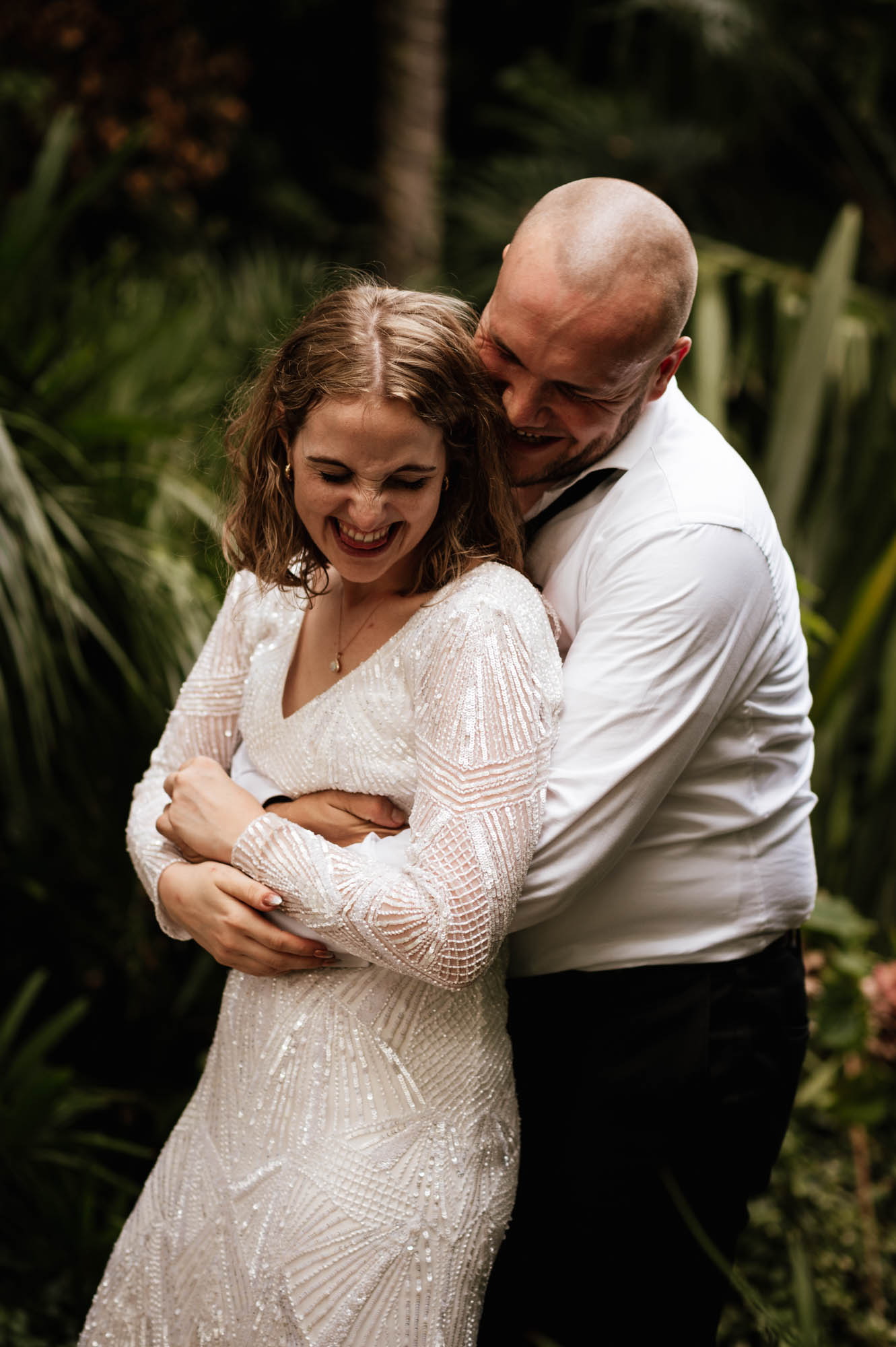 Eliza Jane Howell glamorous old Hollywood glamour wedding dress. Robin Goodlad Photography.