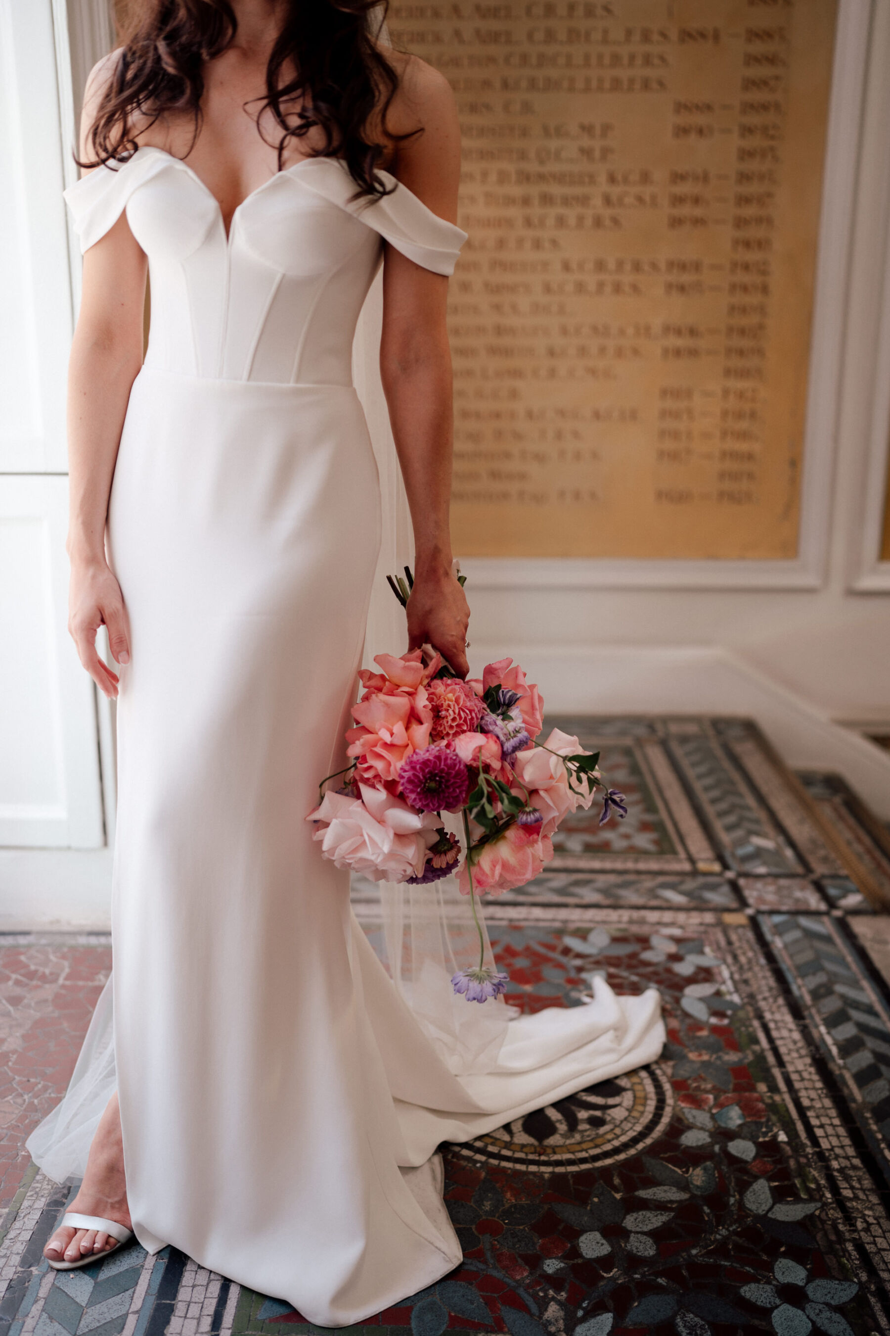 RSA House wedding, London. Bride wears Suzanne Neville.The Shannons Photography.