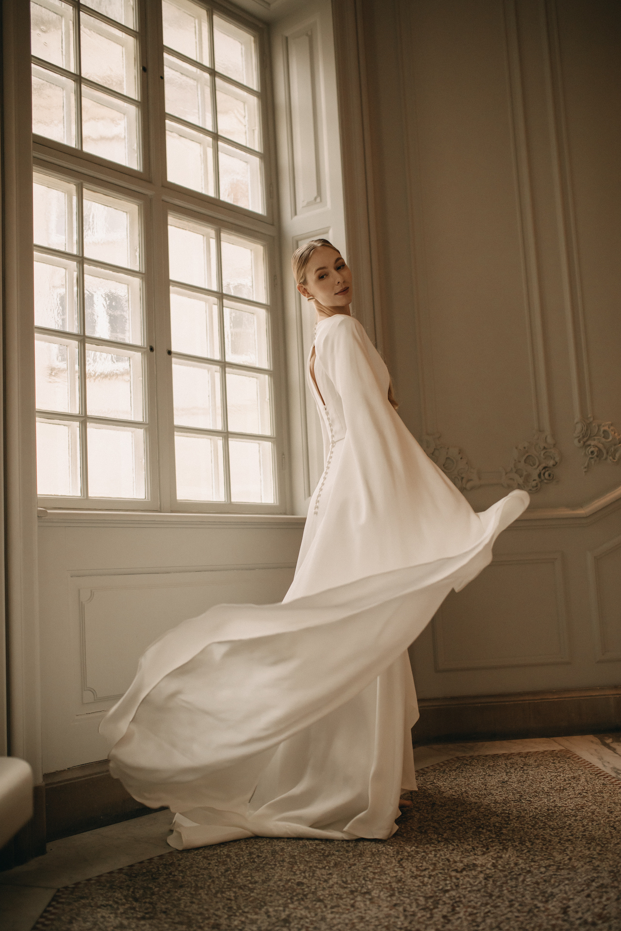 Andrea Hawkes bridal wedding dress