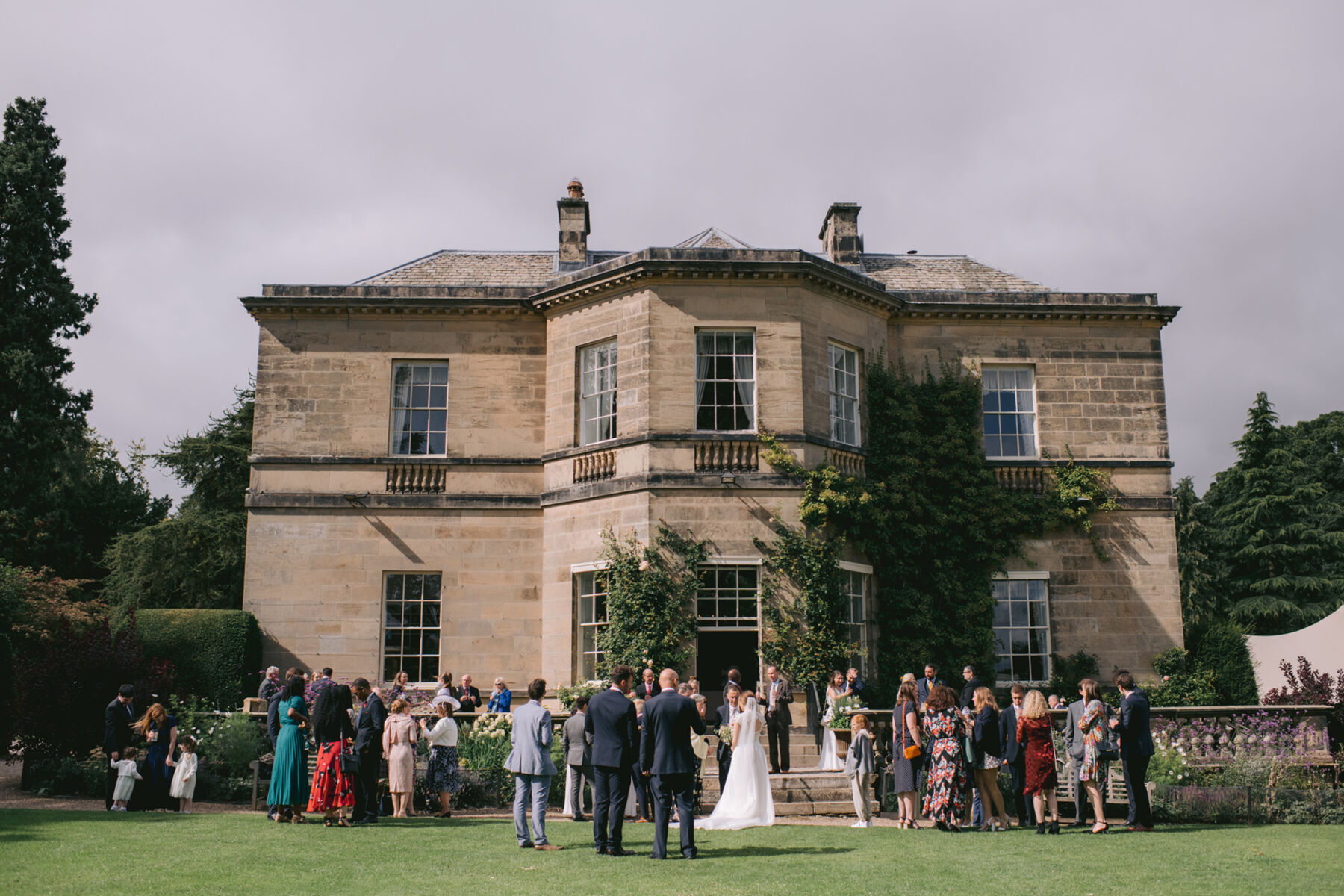 Middleton Lodge summer wedding.