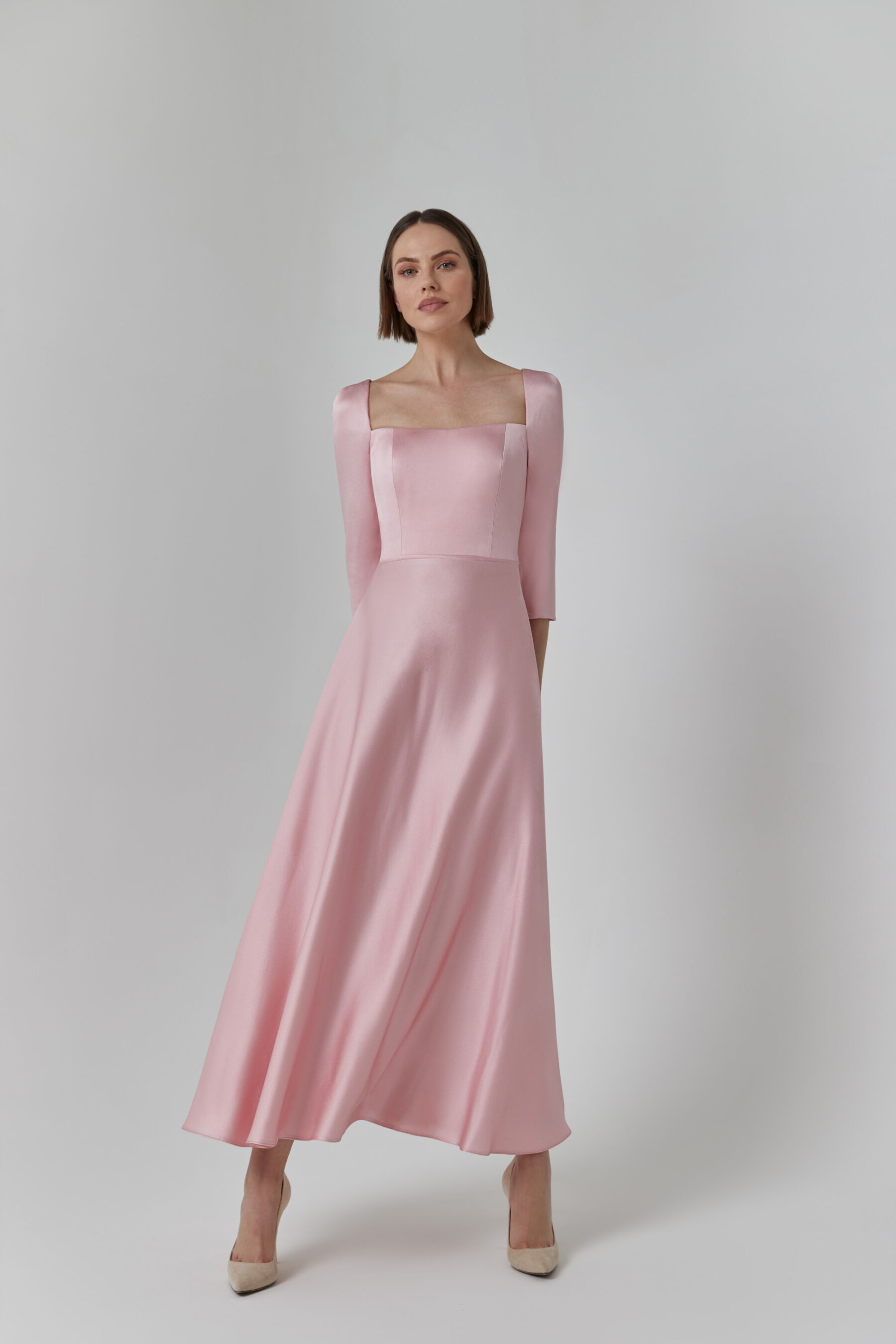 The Most Stylish Mother of the Bride Outfits 9 Pink mother of the bride dress, Sassi Holford.