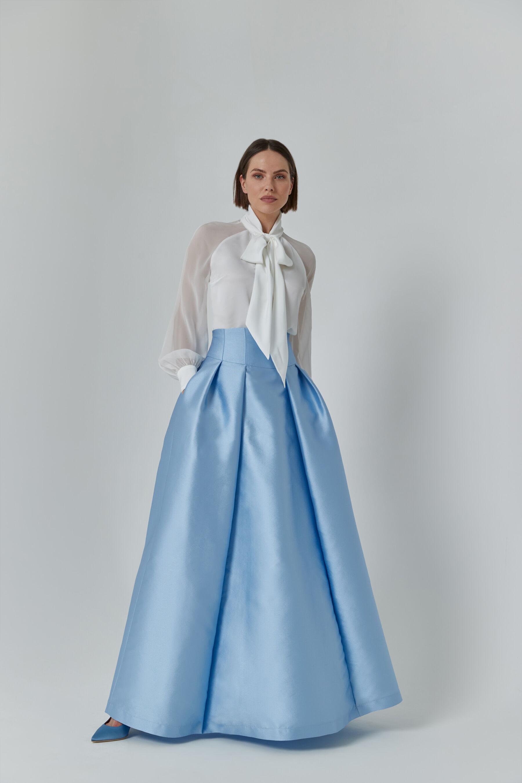 The Most Stylish Mother of the Bride Outfits 3 Fashionable mother of the bride outfit by Sassi Holford