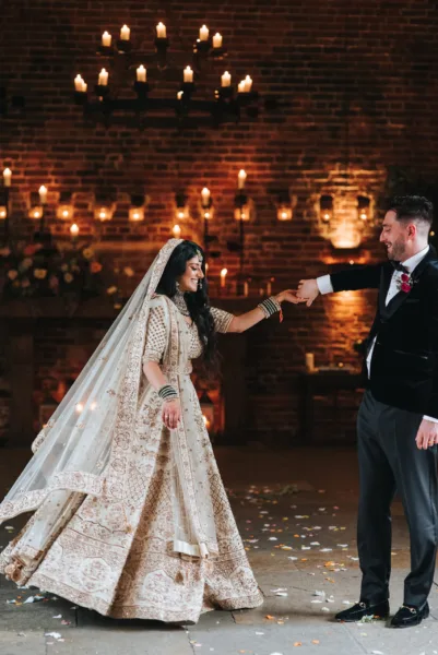 Anna Dunleavy - Nottingham Wedding Photographer